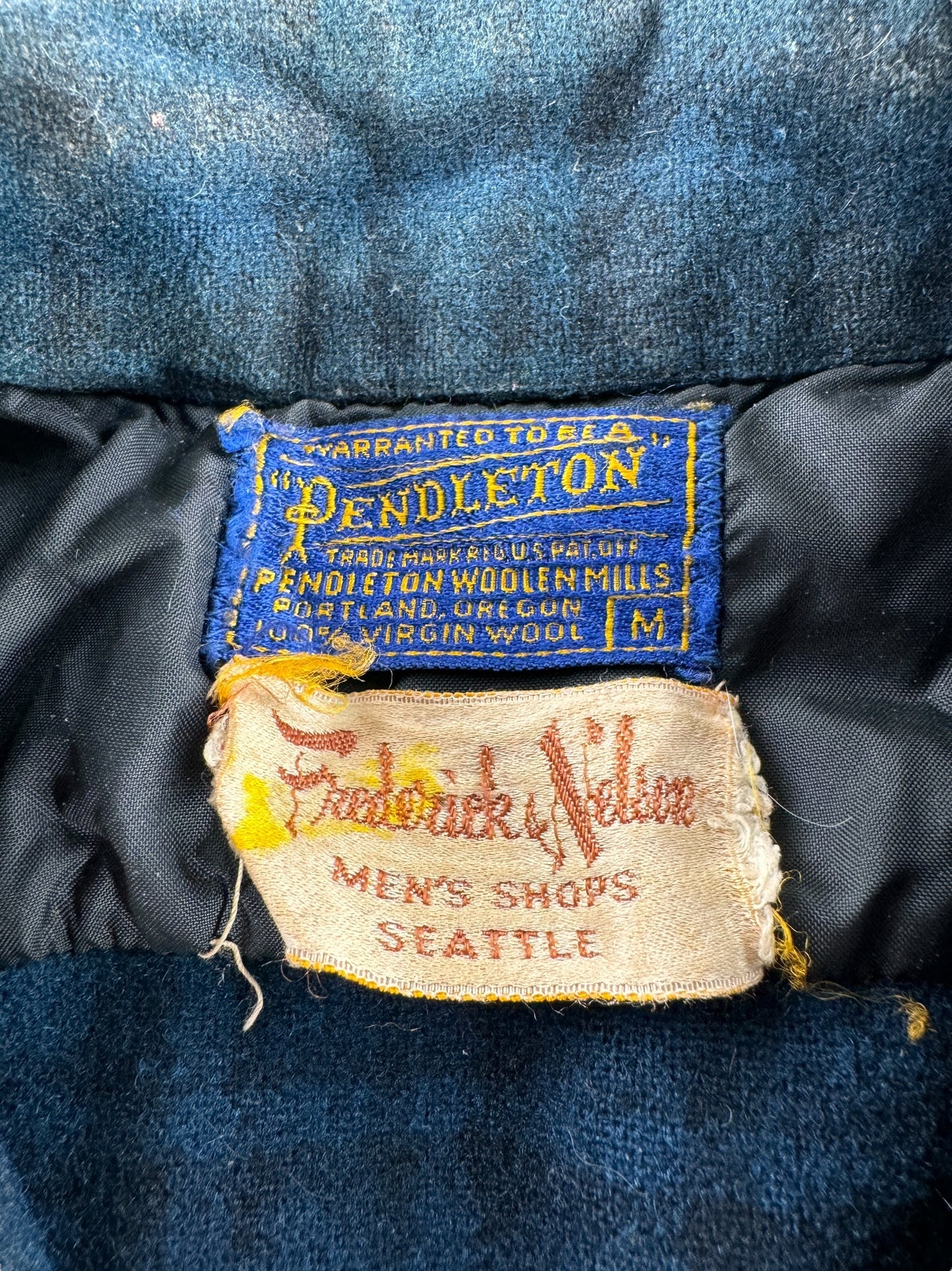 Label on Vintage Frederick & Nelson Pendleton Thrashed Board Shirt SZ M AS IS