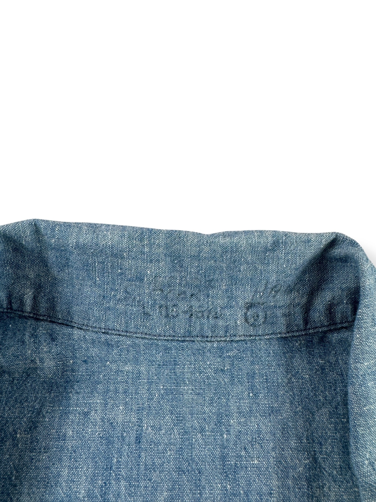 Collar on Vintage 60’s Vietnam US Navy Denim Chambray Shirt SZ XL
