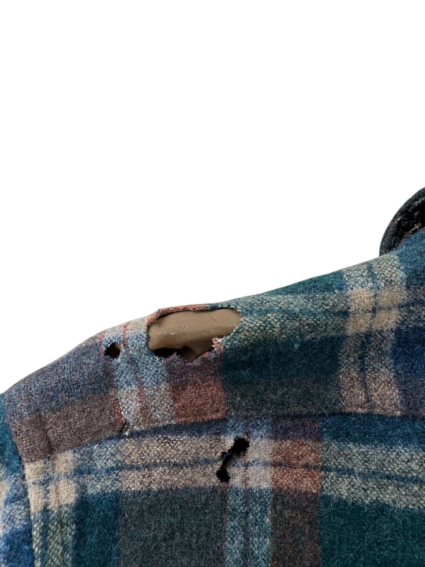 Holes on Vintage Pendleton Flannel SZ S AS IS