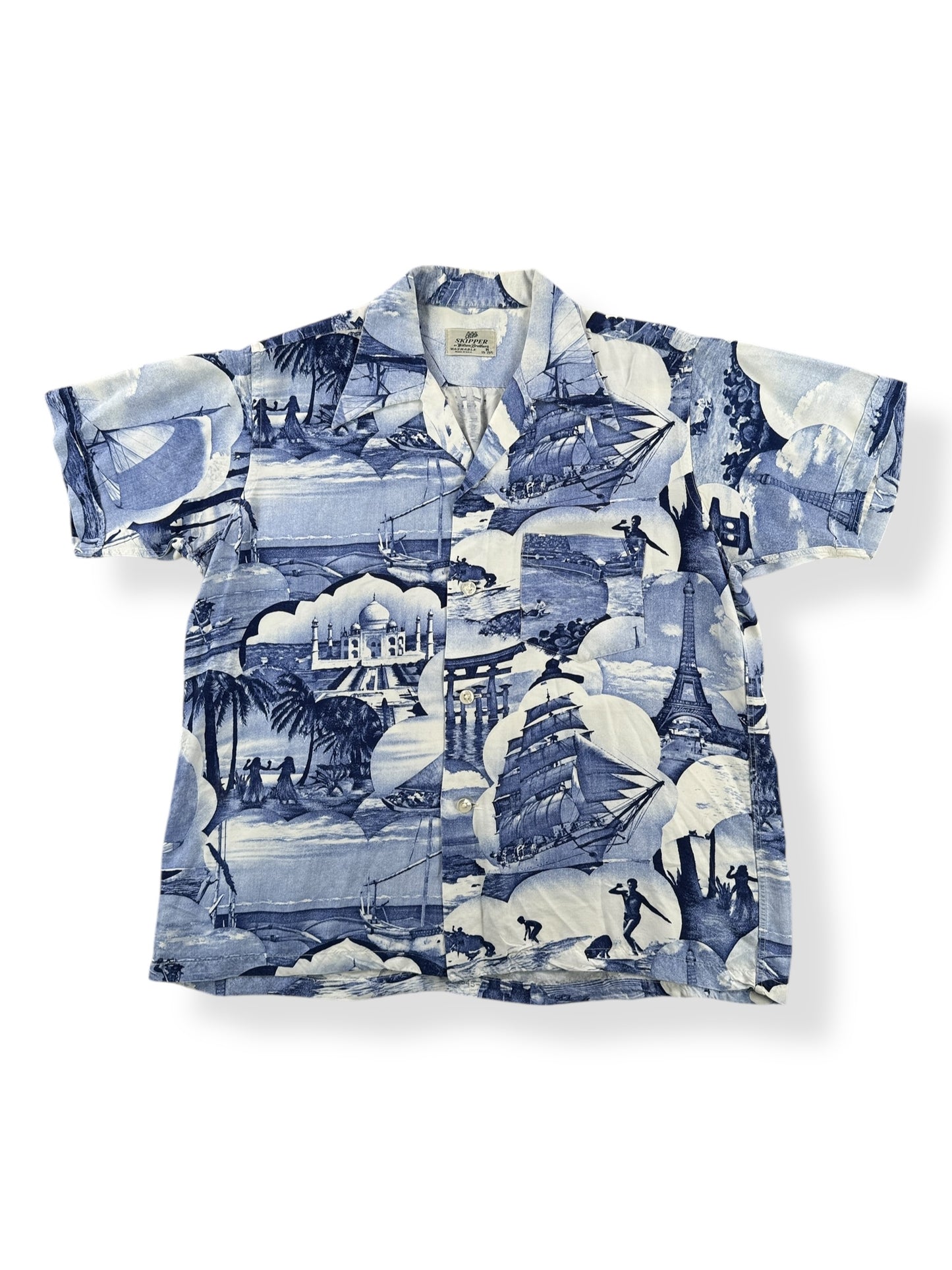 Front of Vintage Skipper Photo Print Aloha Shirt SZ M