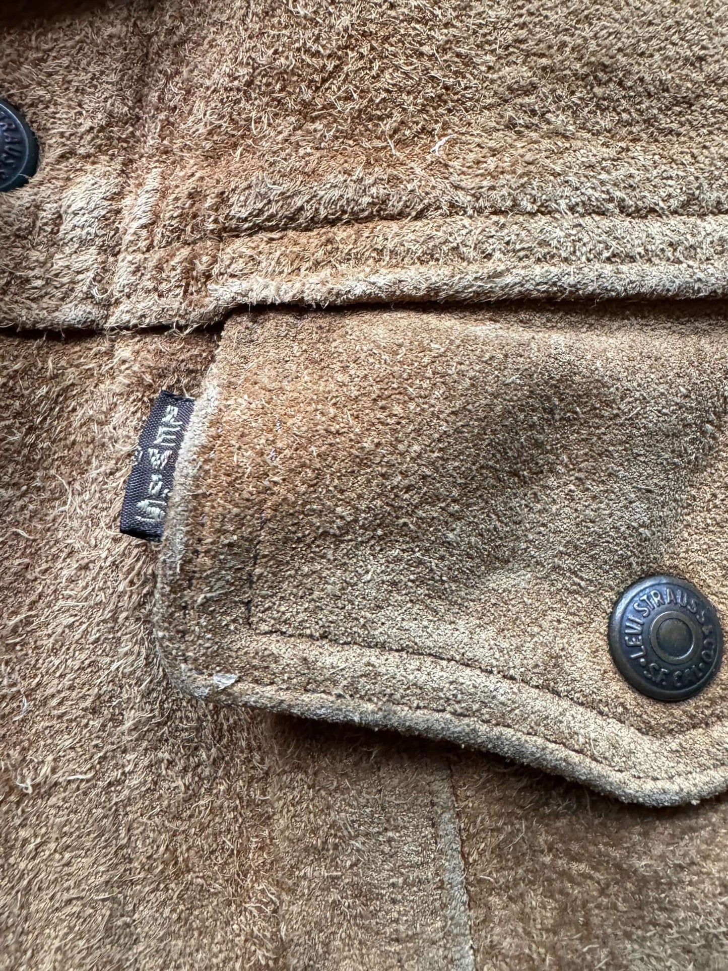 Big E tab on Vintage Levi's Big E Type III Suede Split Cowhide Trucker Jacket SZ S-M