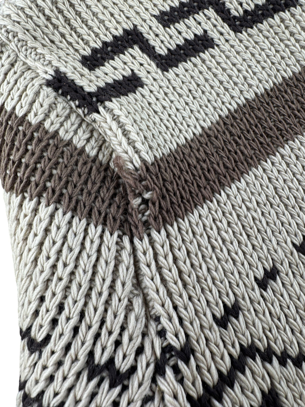 Small hole near armpit of Vintage Pendleton Cowichan Style Lebowski Sweater S L - AS IS