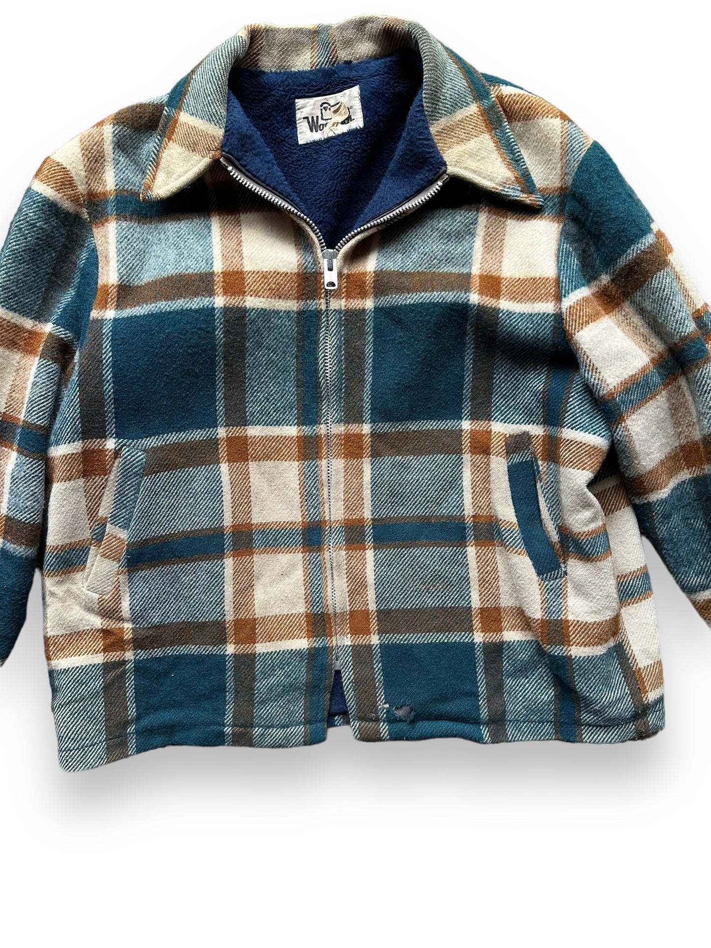 Front Detail on Vintage Lined Woolrich Wool Jacket SZ XL | Vintage Woolrich Jacket Seattle | Seattle Vintage Clothing