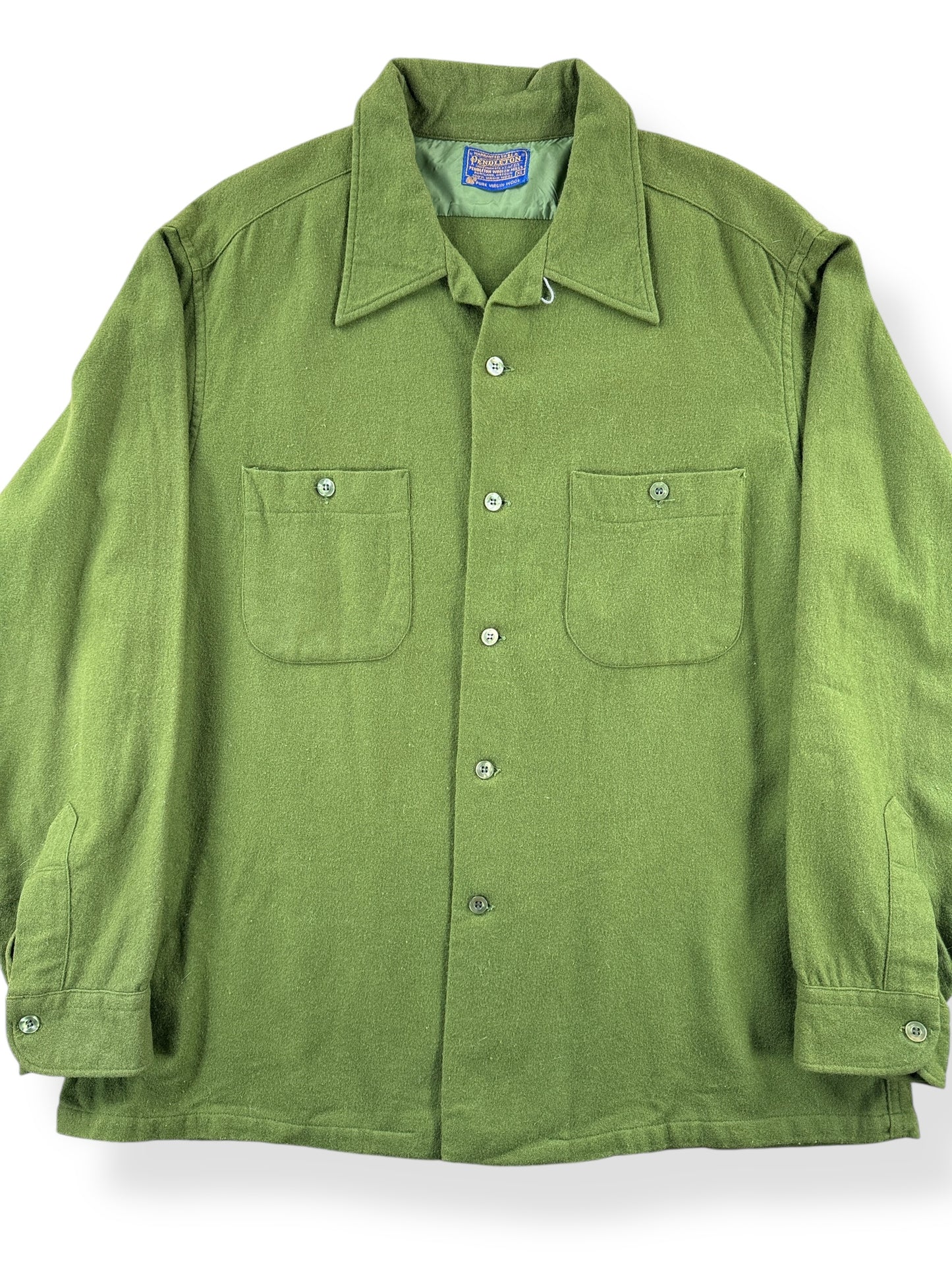 Front Close Up of Vintage Loop Collar Green Pendleton Shirt SZ XL