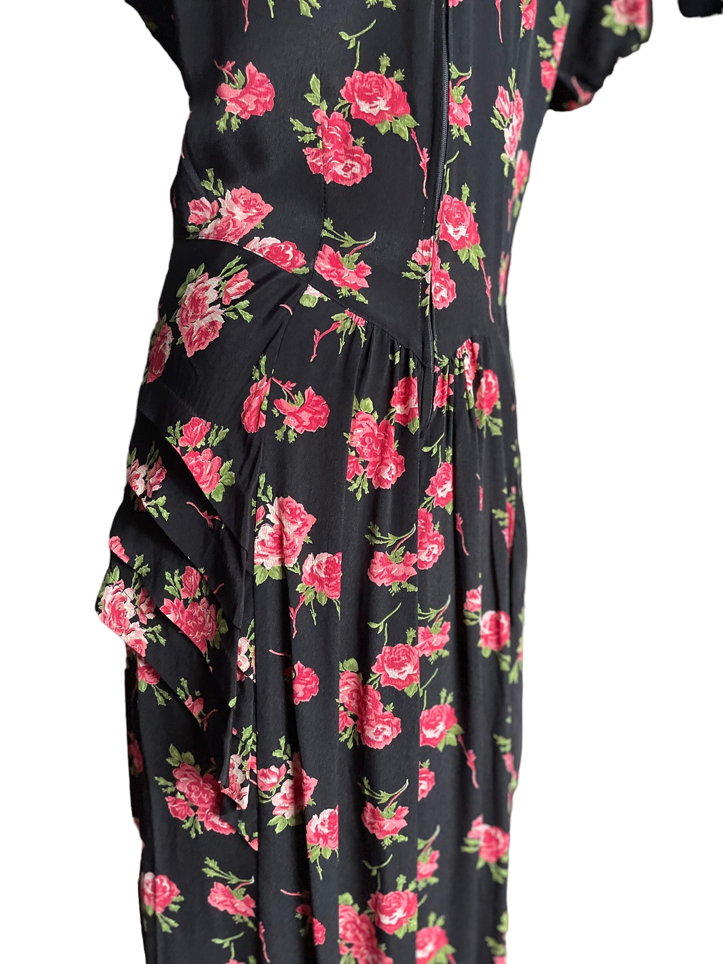 Back waist detail view of Vintage 80s Does 40s Roses Dress | Seattle Vintage Dresses | Barn Owl Ladies Clothing