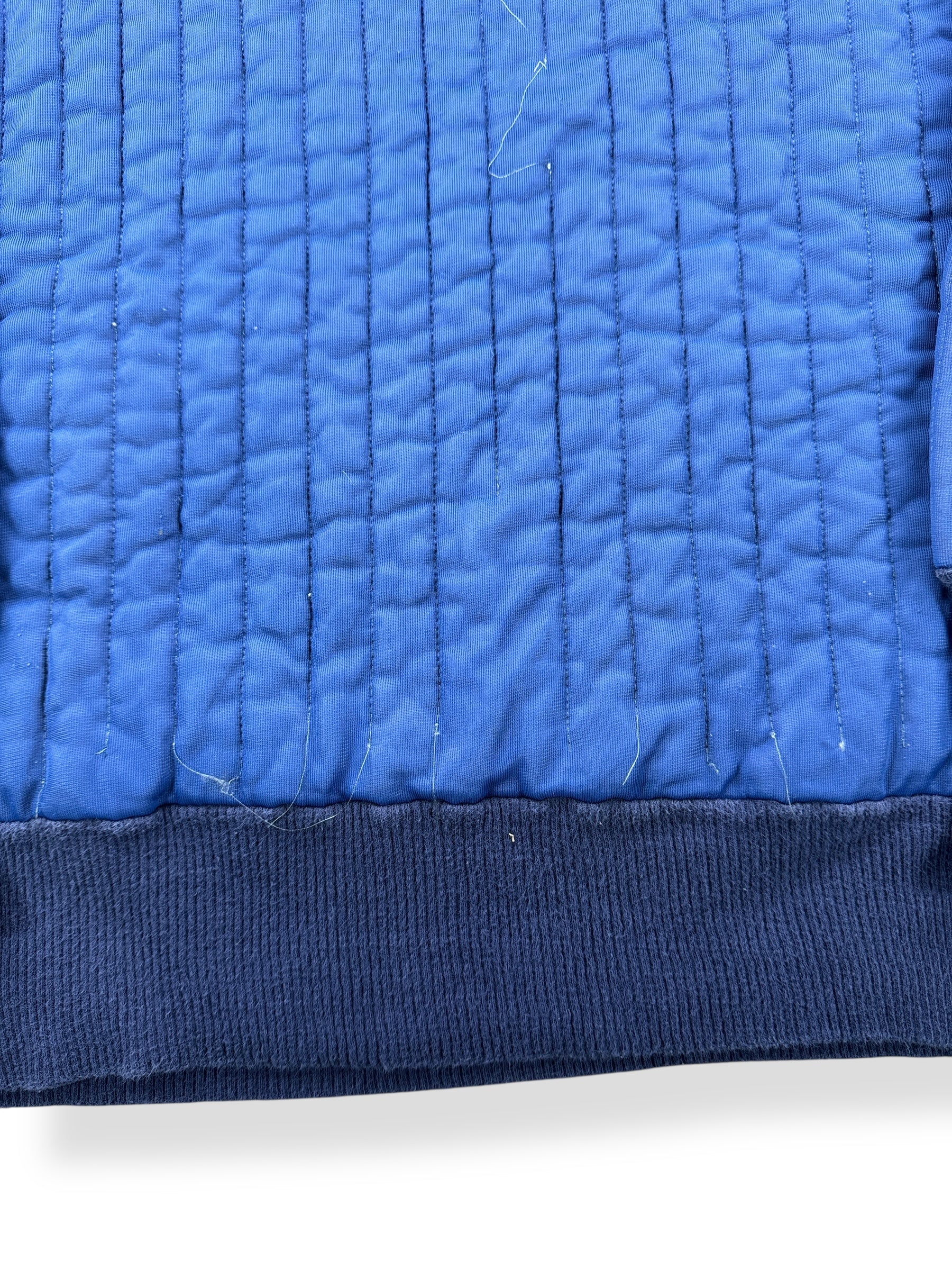 Loose Threads on Vintage Quilted Thermal Top SZ S