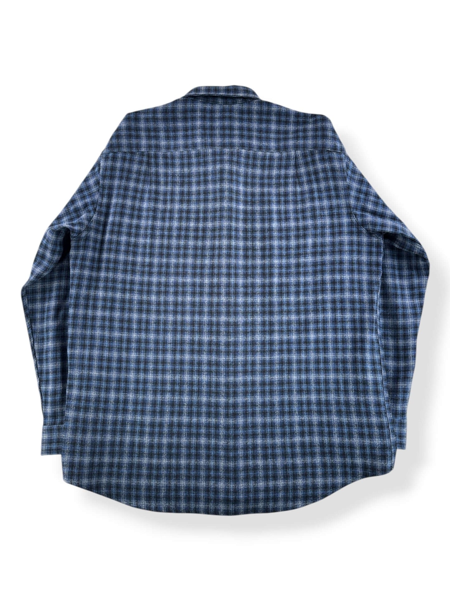 Back of Vintage Pendleton Outdoorsman Blue & Black Flannel SZ XL