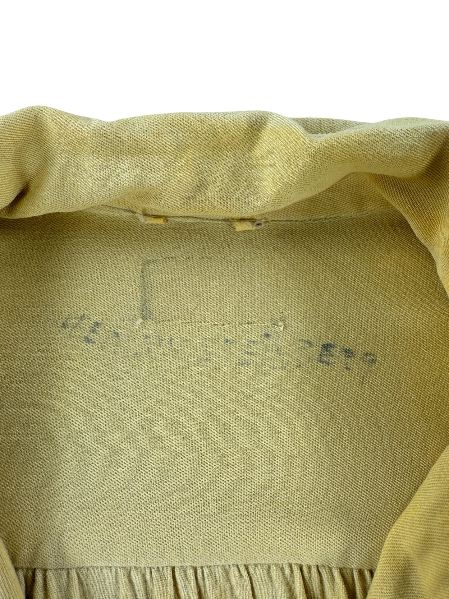 Missing Label on Vintage Yellow 50s Longsleeve Shirt SZ XL AS IS