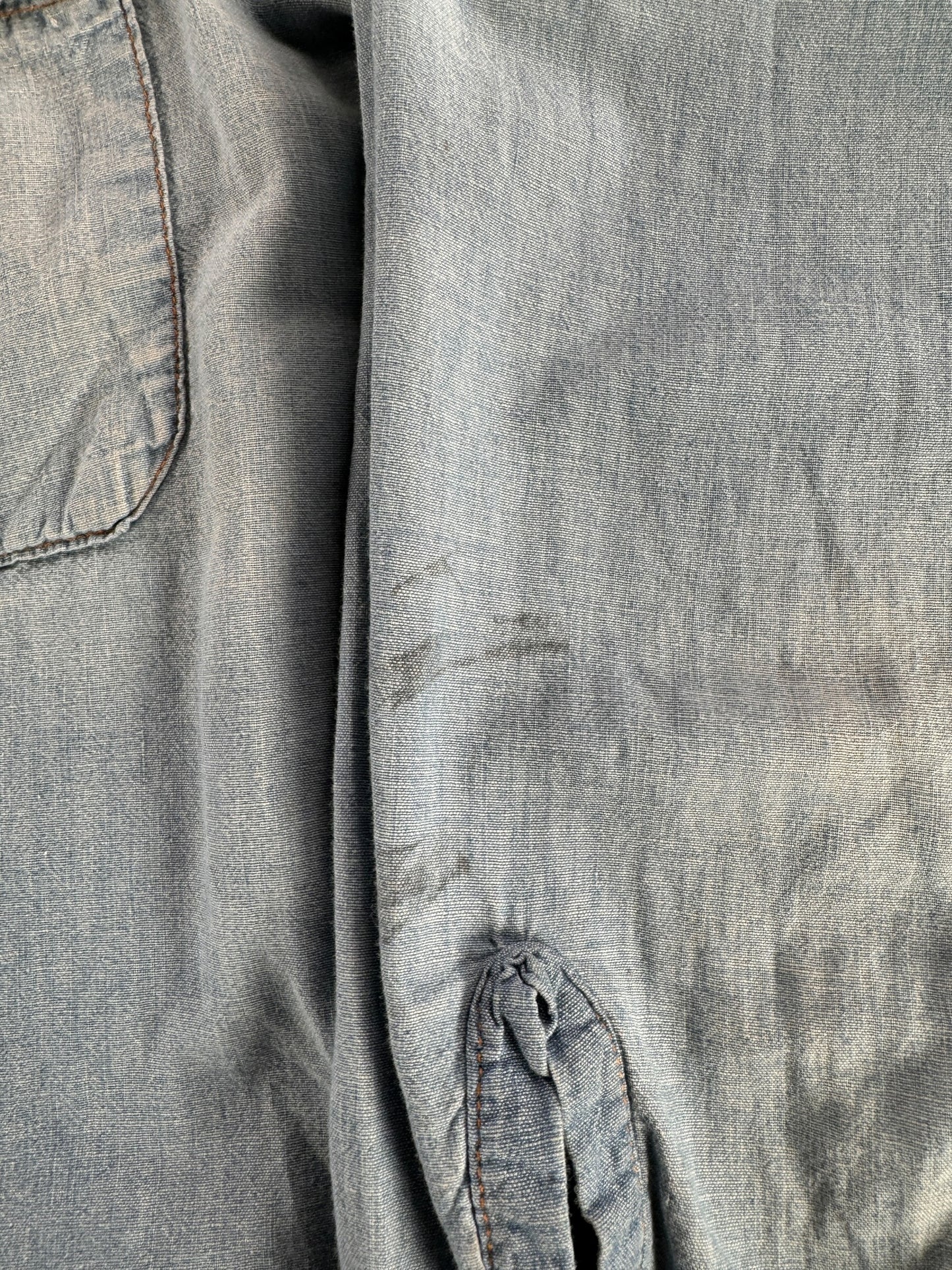 Stains on Sleeves of Vintage Montgomery Ward Sunfaded Chambray SZ XL