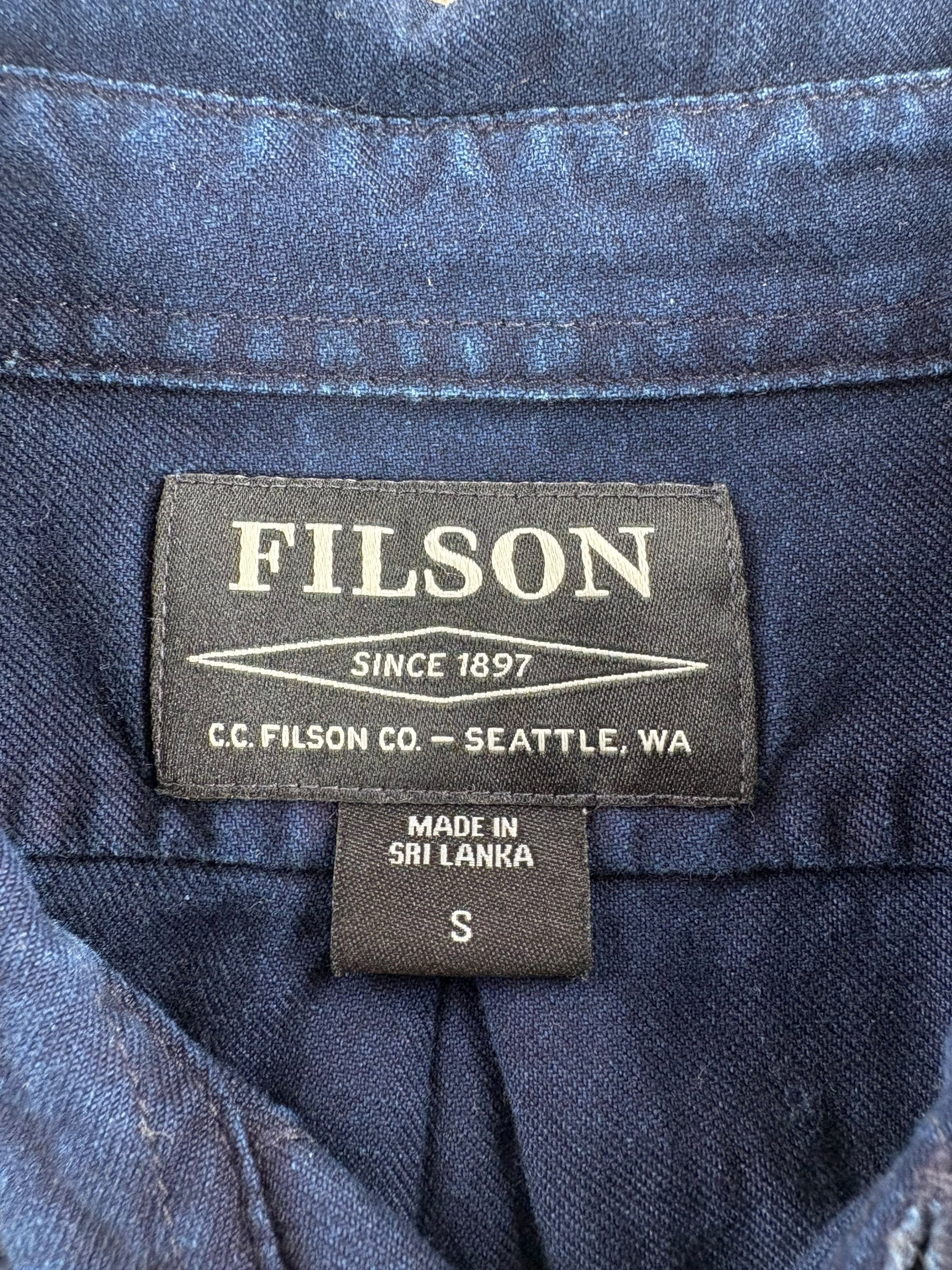 Tag on Modern Filson Indigo Button Up SZ S