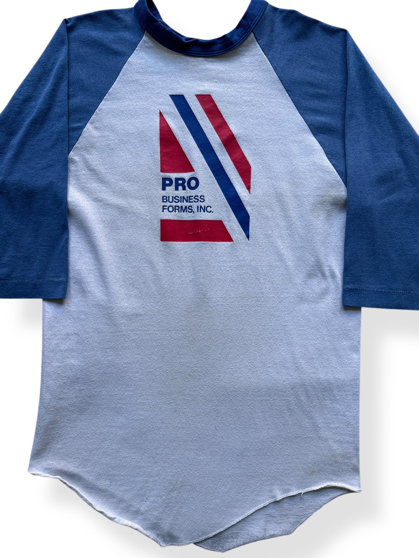 Front Close Up of Pro Business Raglan SZ M