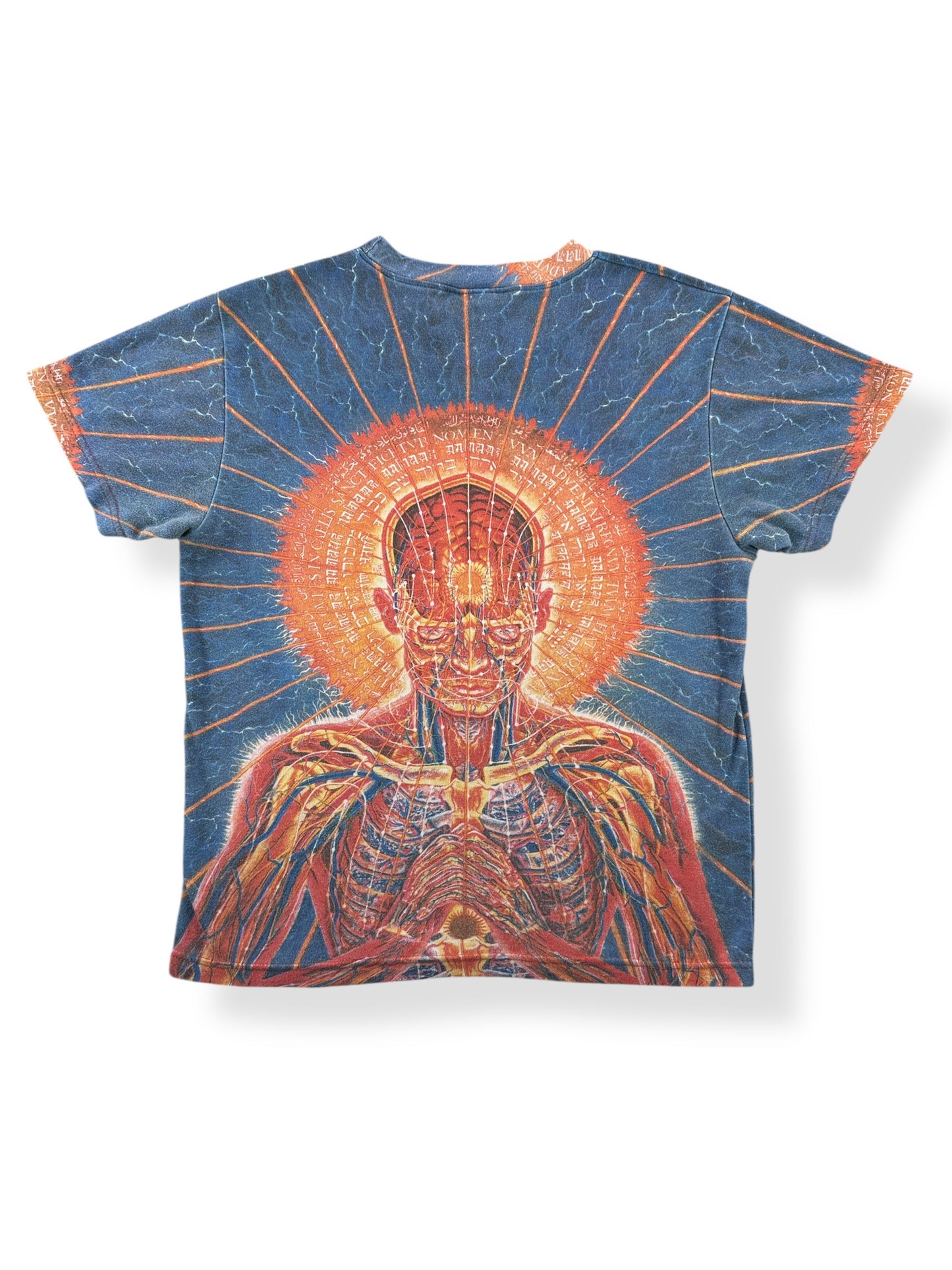 Back of Vintage Crystal Tara Alex Grey AOP Tee SZ M