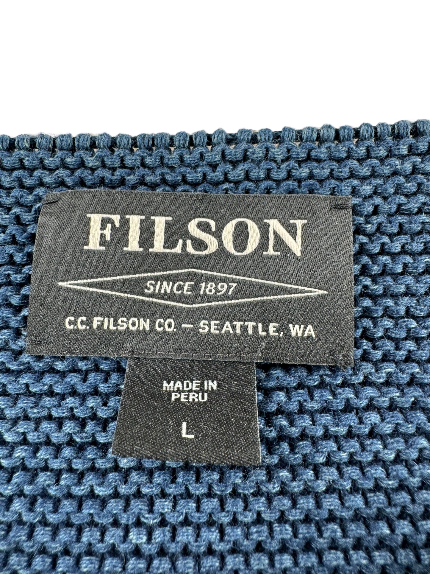 Label on Filson Women's Blue Lake Quinault Sweater SZ L