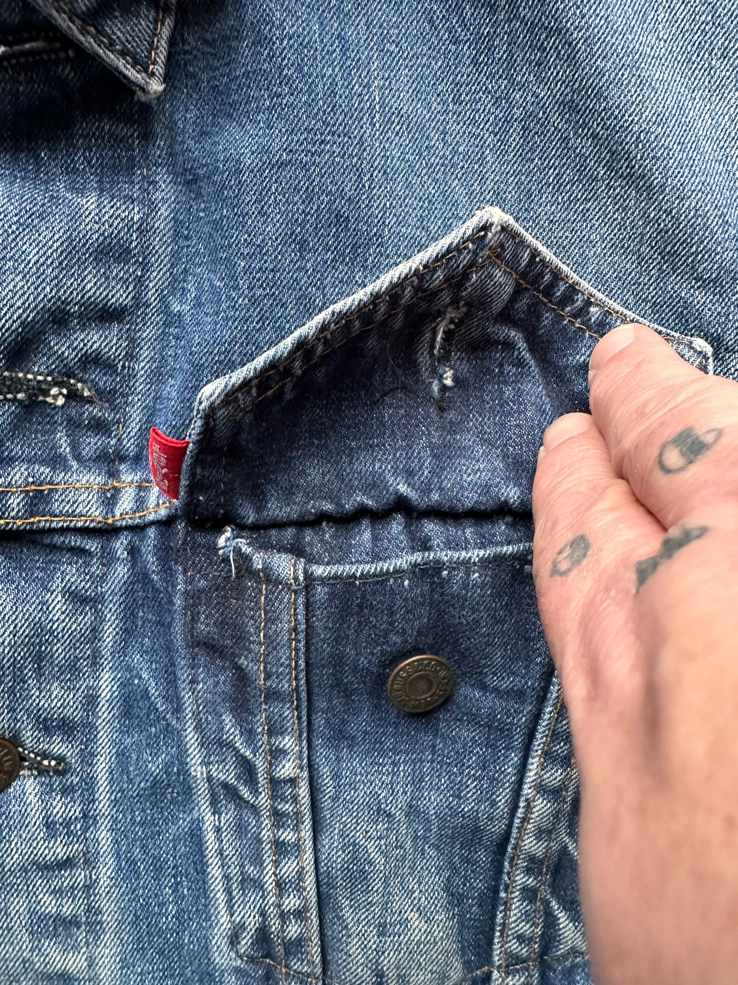 Levis Tag View of Vintage Levis Type 3 Denim Trucker Jacket SZ 42 | Vintage Levis Jacket Seattle | Seattle Vintage Denim Clothing