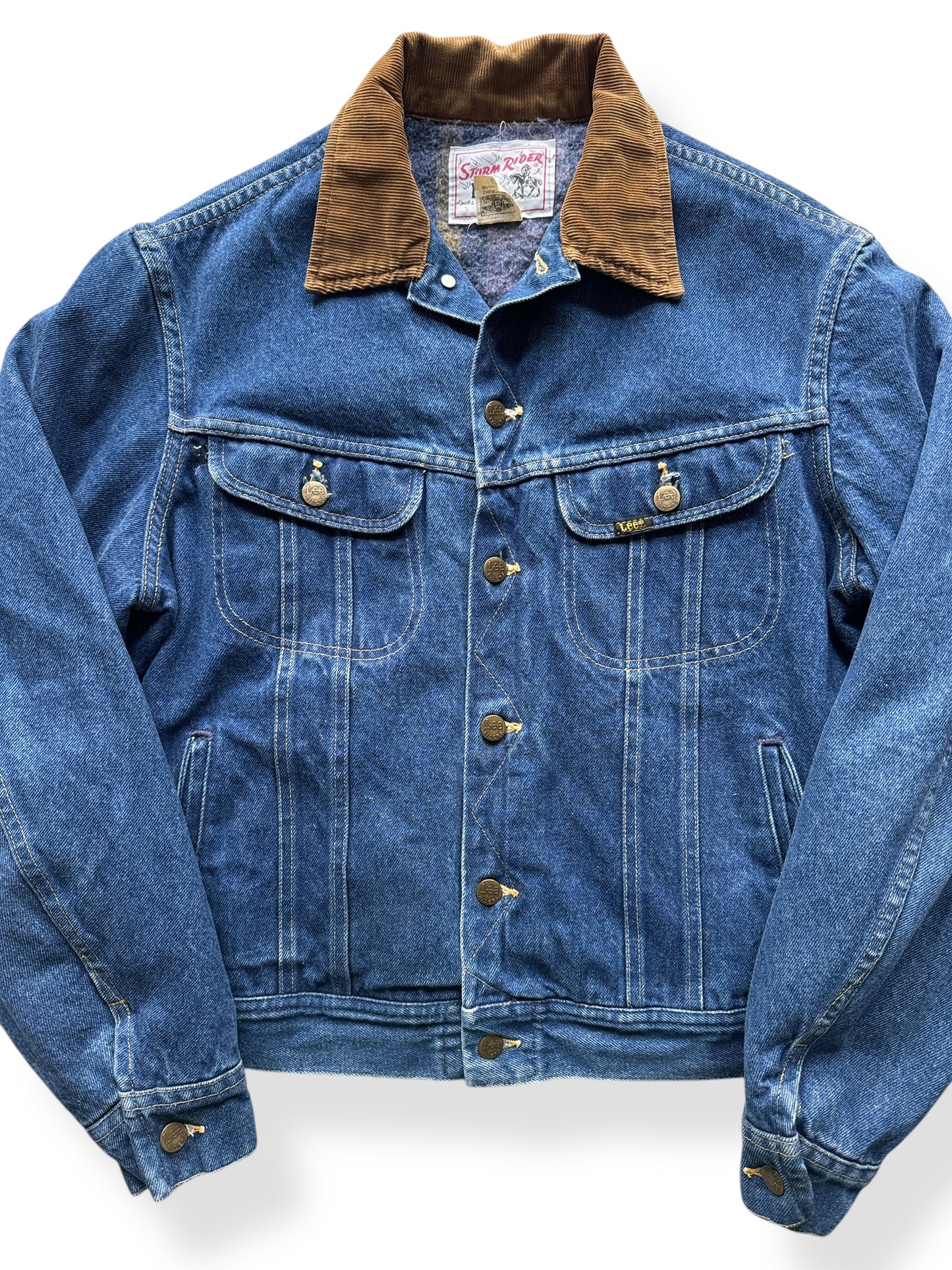 Front Close Up of Vintage 80s Era Union Made Lee Storm Rider SZ 42L