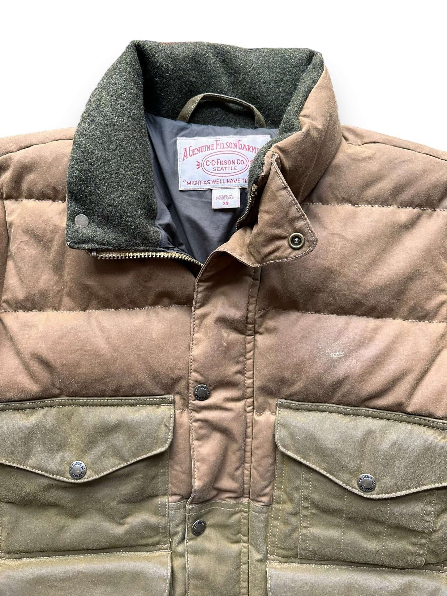 Collar View of Filson Down Cruiser Jacket SZ XS | Filson Down Cruiser | Filson Workwear Seattle