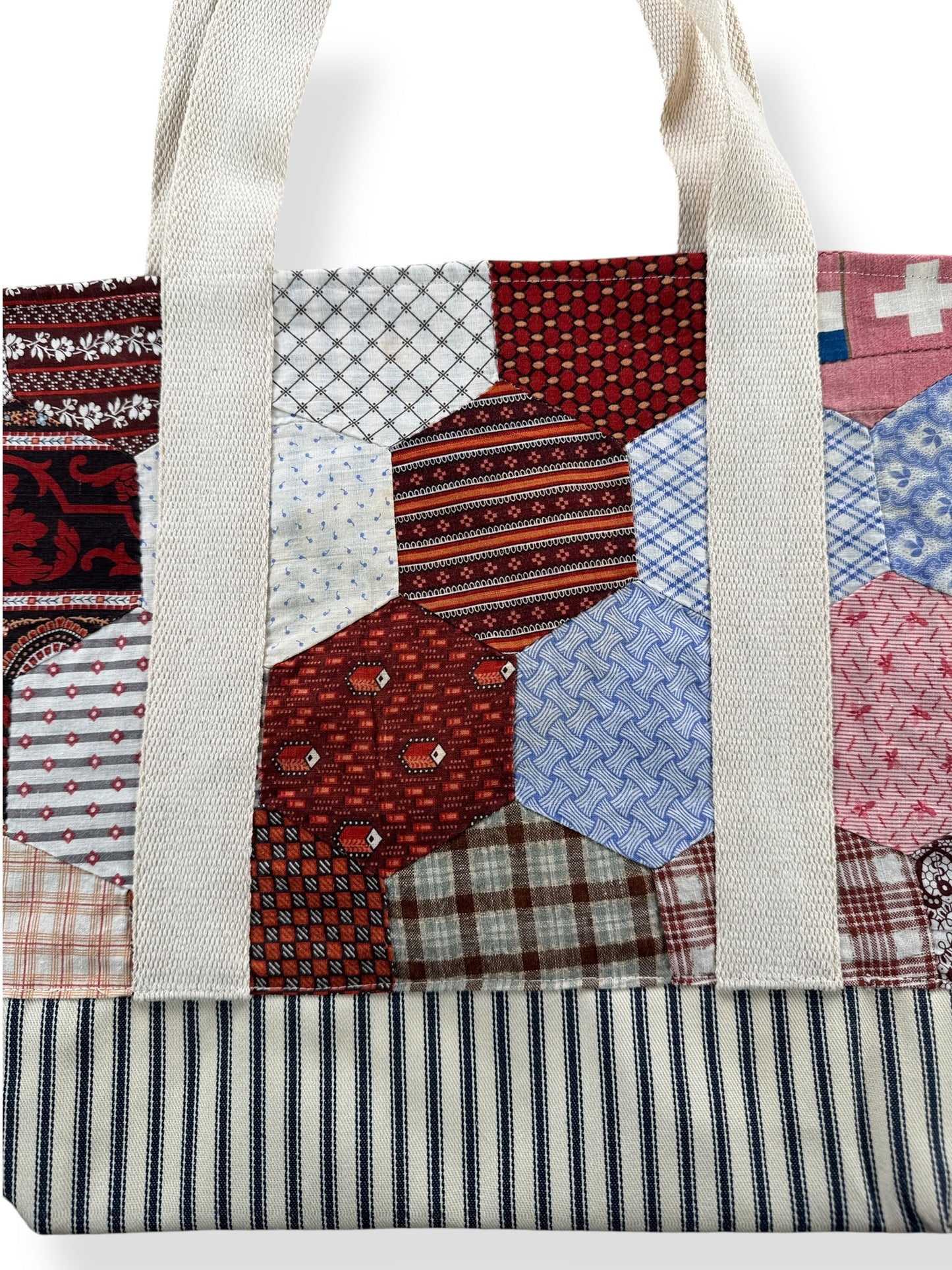 Side B Close Up of Archive Craft X Barn Owl Vintage Quilt Tote Bag