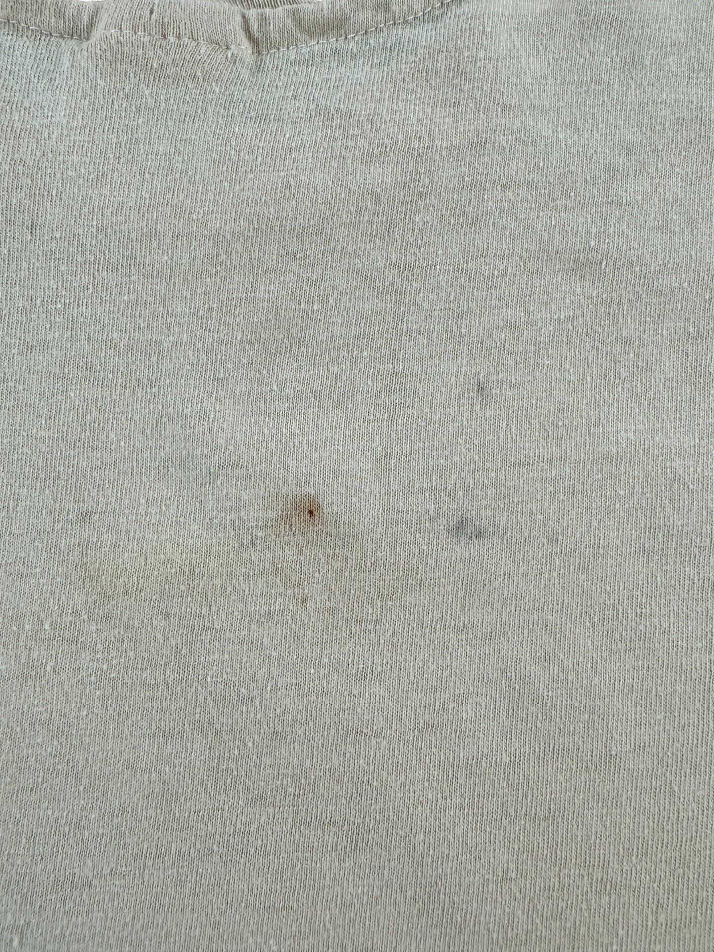 Stain on Back of Vintage Cream Colored Miss Wrangler Jeans W28