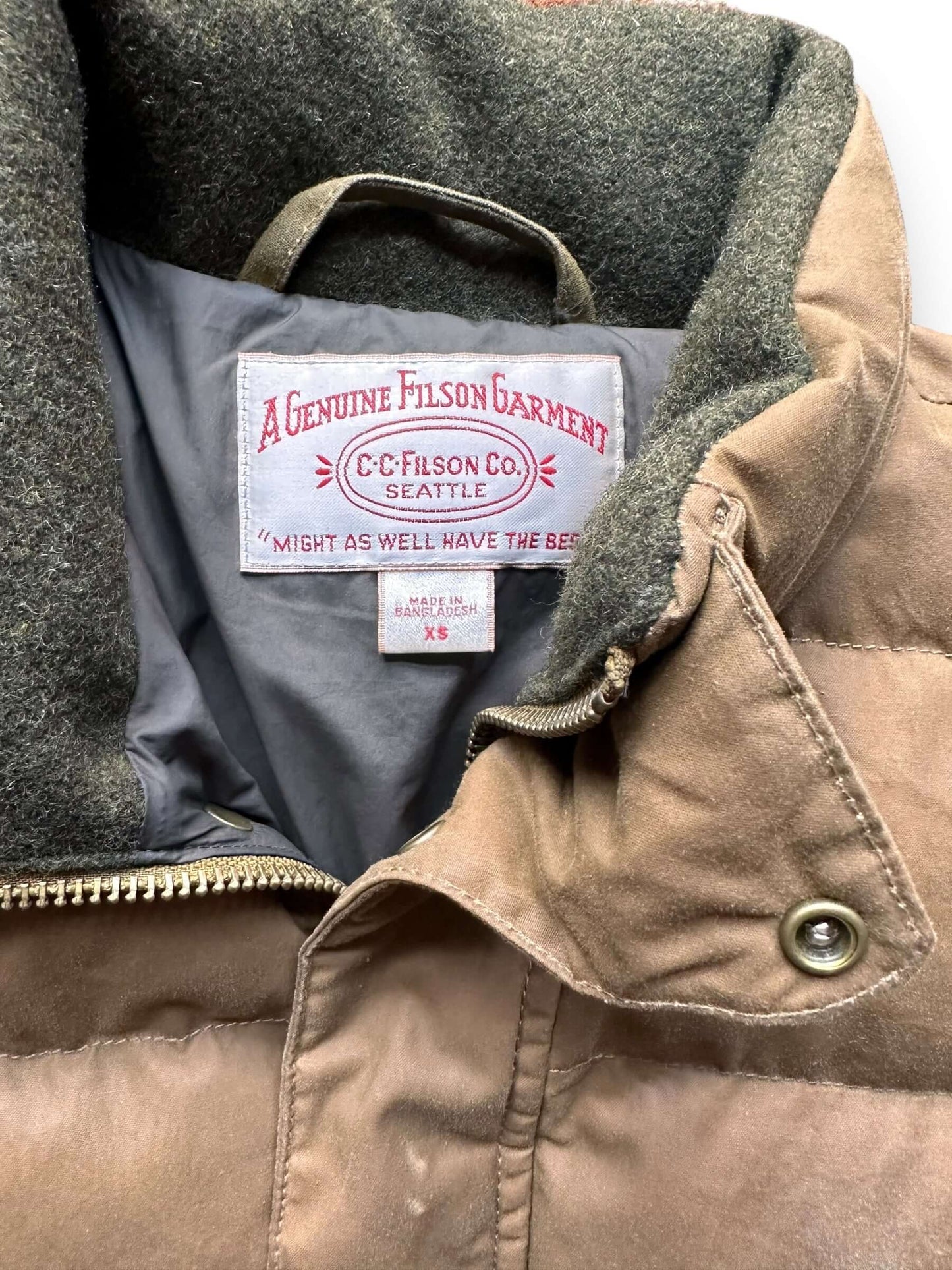 Tag View of Filson Down Cruiser Jacket SZ XS | Filson Down Cruiser | Filson Workwear Seattle