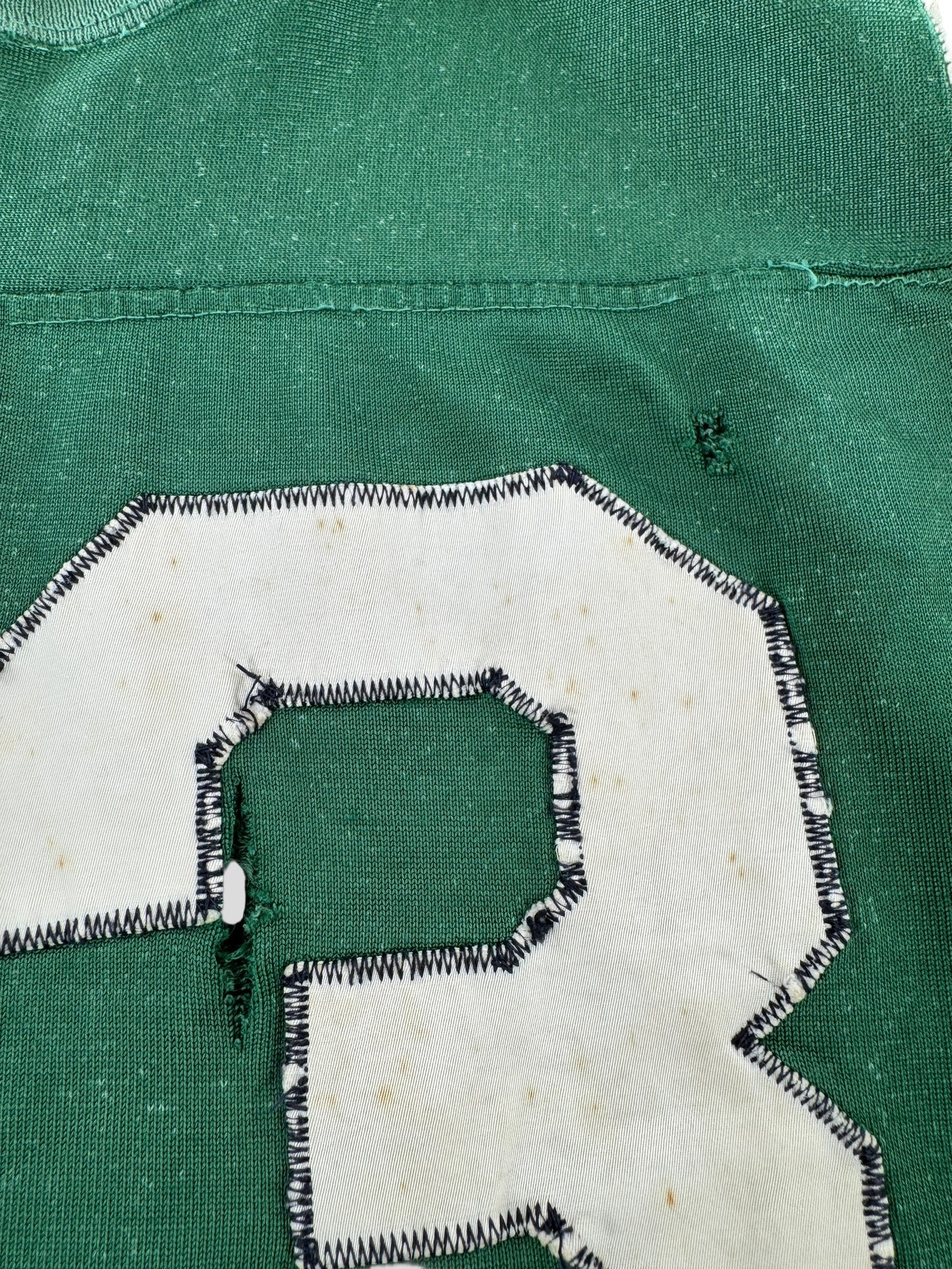 Holes on Vintage Durene 33 Jersey SZ M