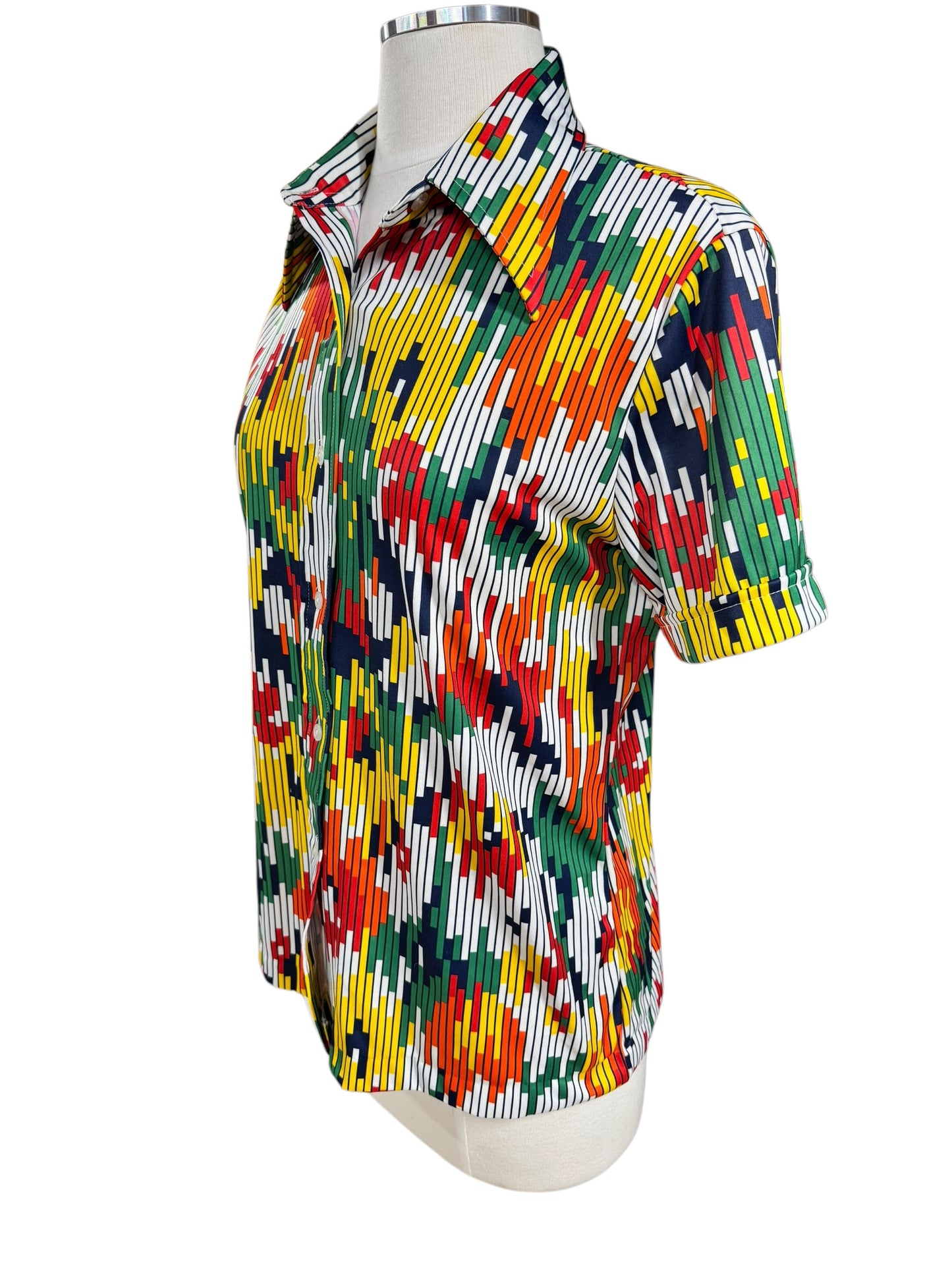 Side view of 1970s Sears Geometric Polyester Button Up Shirt S