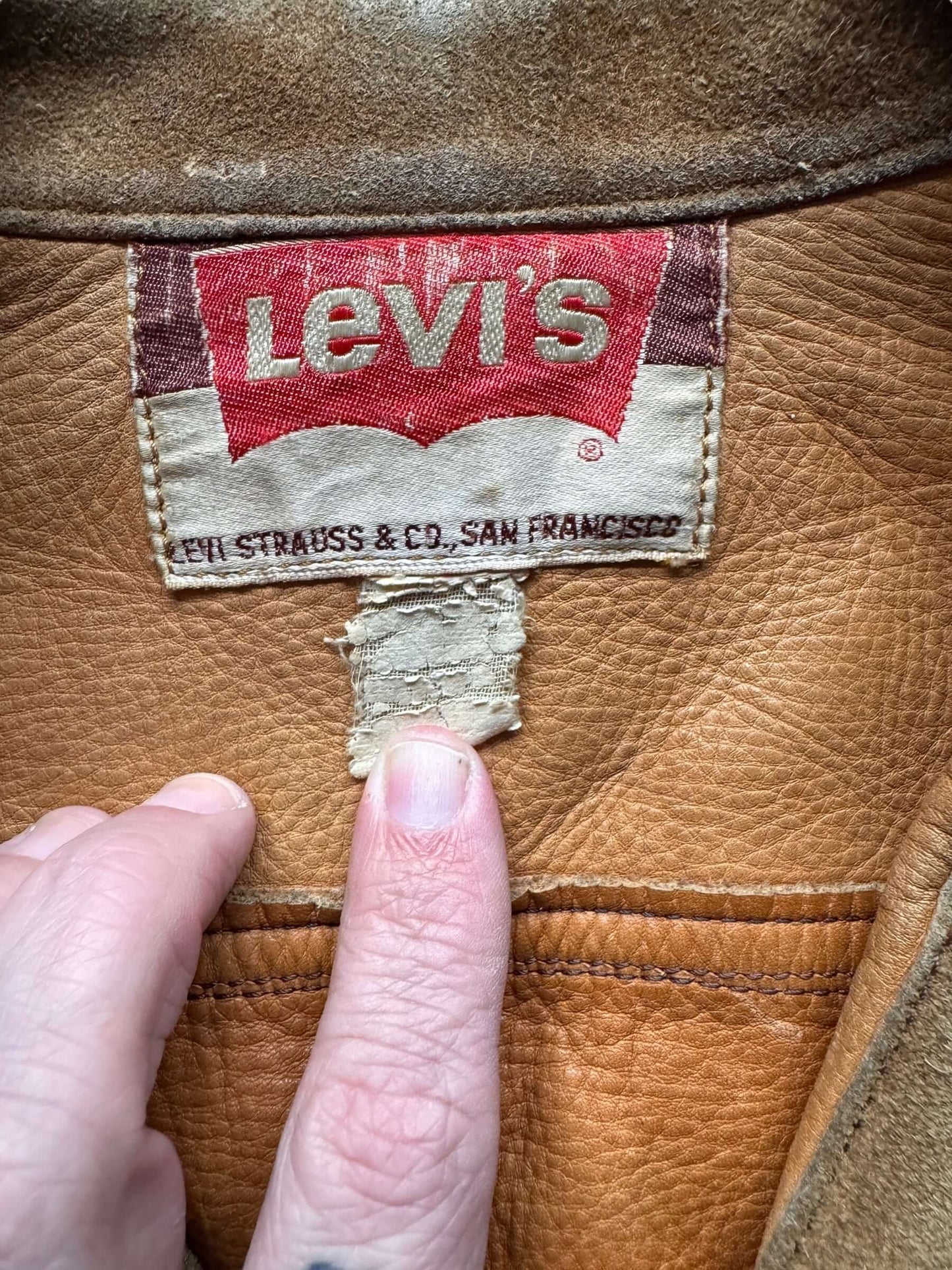 tag on Vintage Levi's Big E Type III Suede Split Cowhide Trucker Jacket SZ S-M