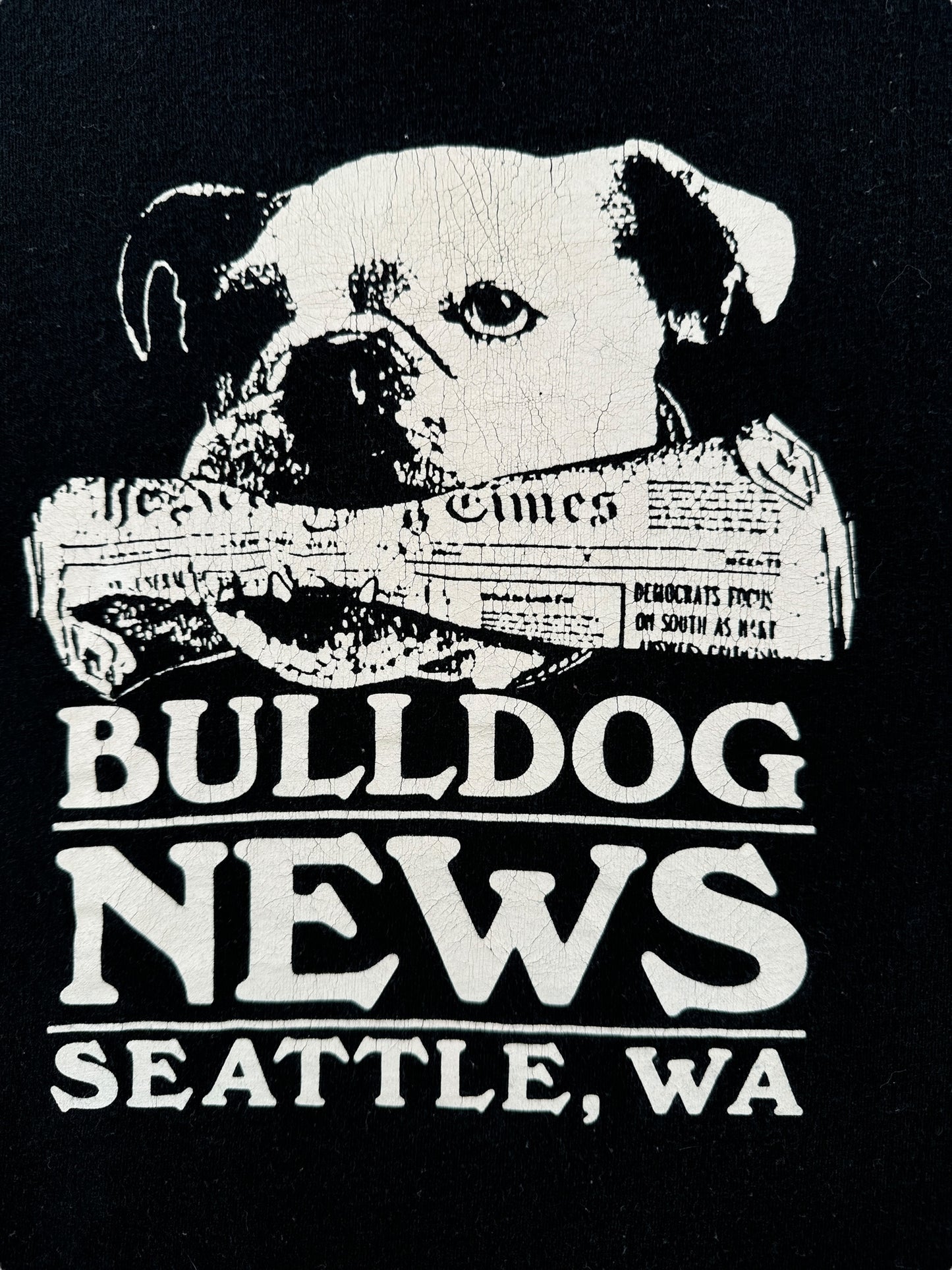 Front Graphic of Vintage Bulldog News Tee SZ XL