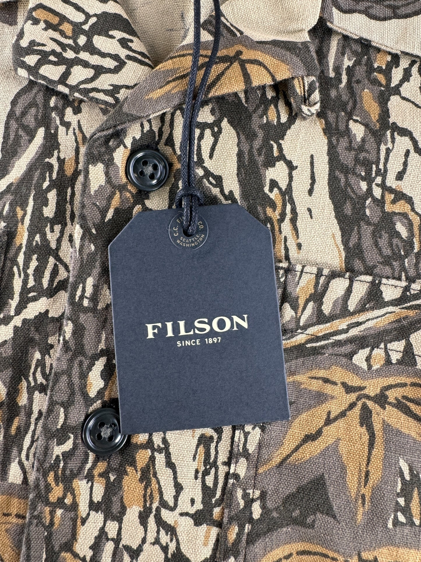 Paper Tag on NOS Filson Rustic Short Sleeve Camp Shirt SZ M
