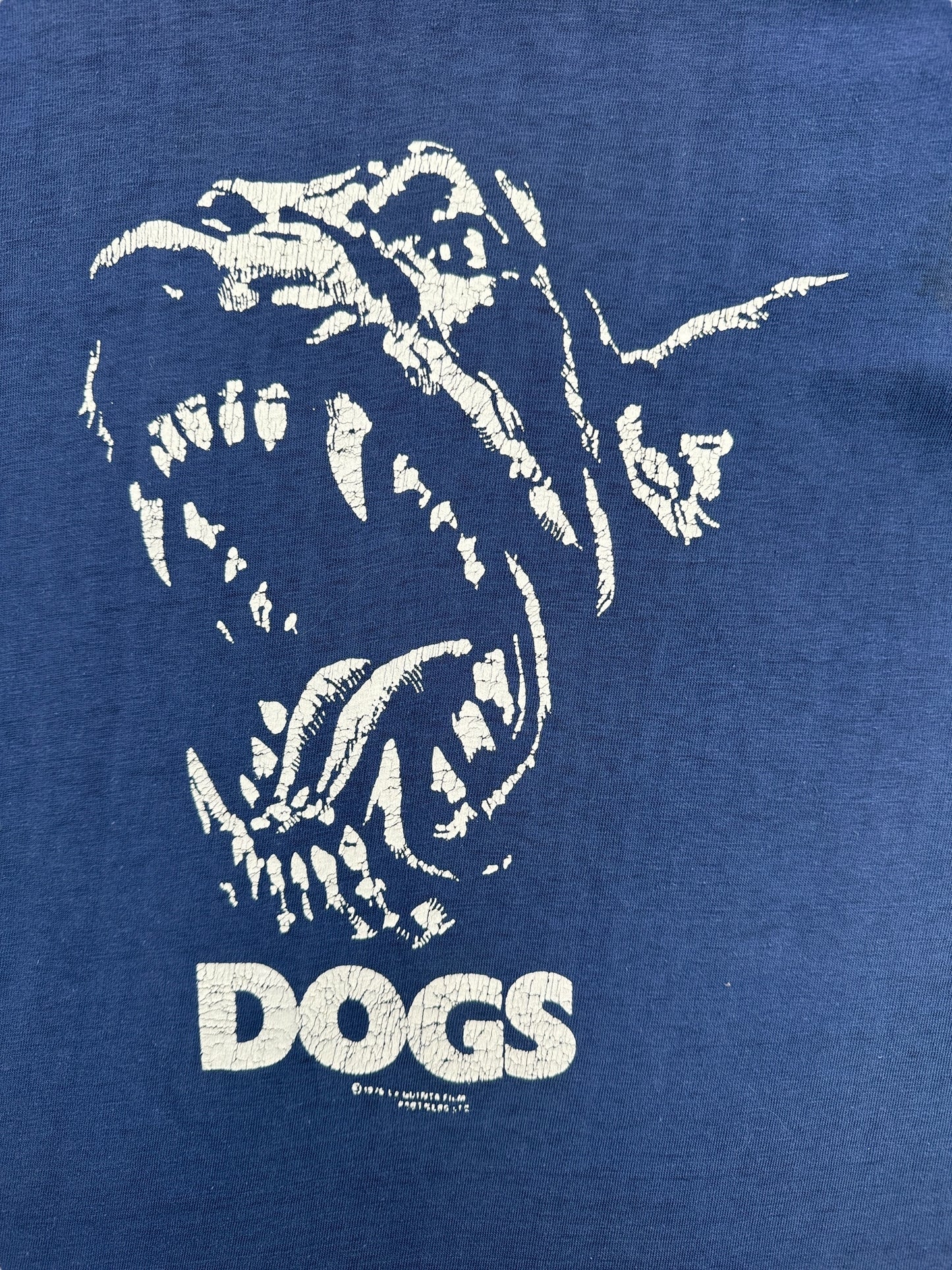 Front Graphic of Vintage 70s Horror Movie DOGS Tee SZ S