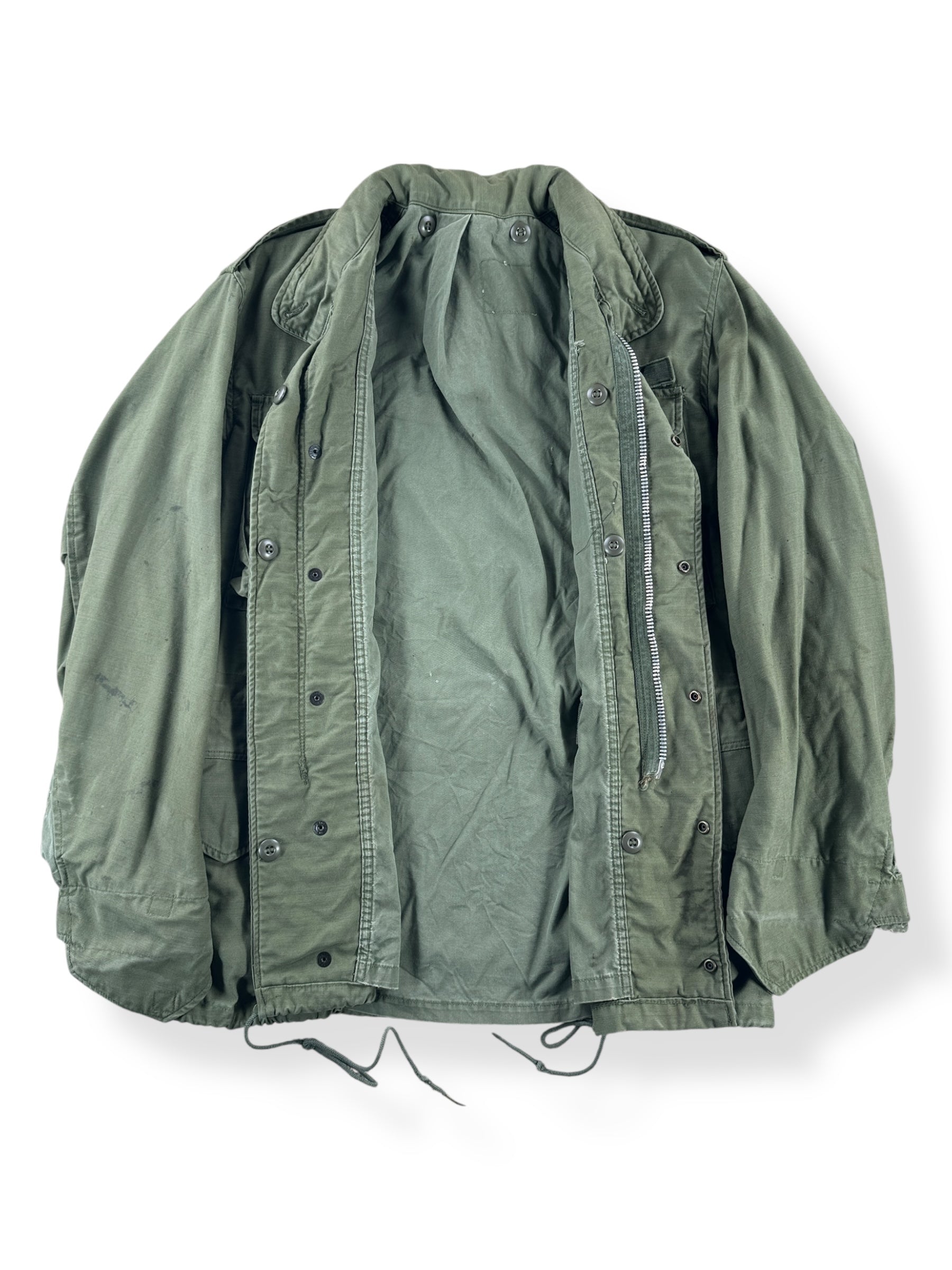 Inside of Vintage Seabees M65 Field Jacket SZ M AS IS