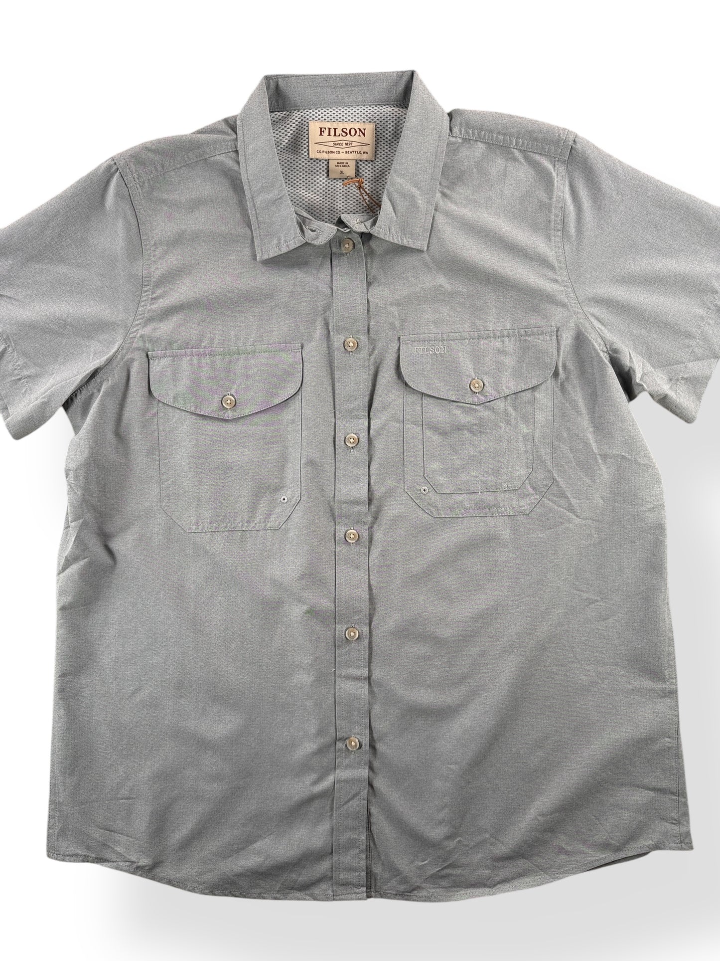 Front Close Up of Modern NWT Filson Women's Twin Lakes Sport Shirt SZ XL