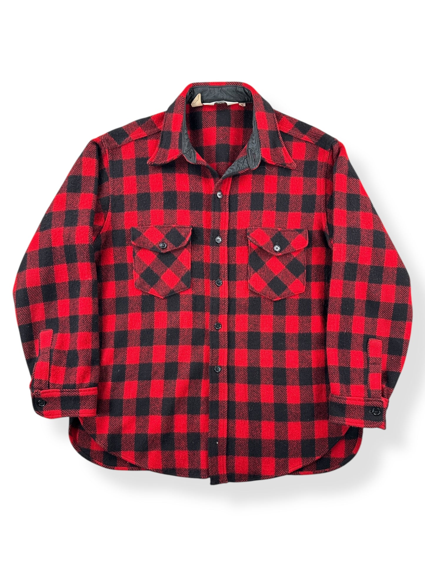 Front of Vintage Woolrich Buffalo Plaid Flannel SZ XL