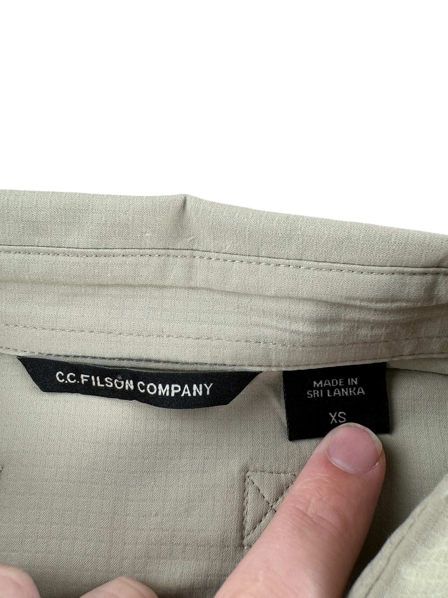 Tag on CC Filson Ultralight Sand Bar Long Sleeve Shirt SZ XS