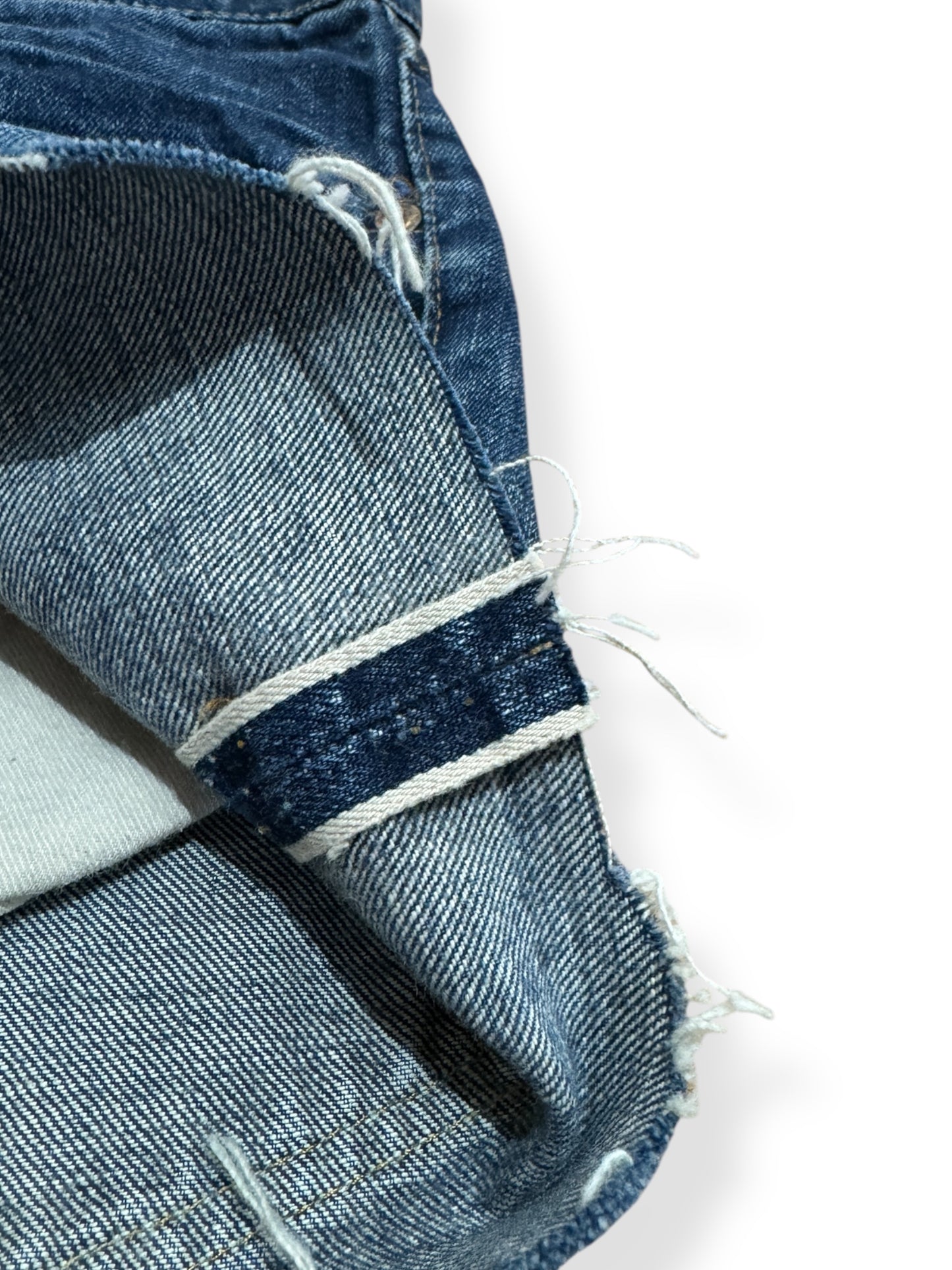 Selvedge on Vintage Levi's 5050217XX Cutoff Shorts W31