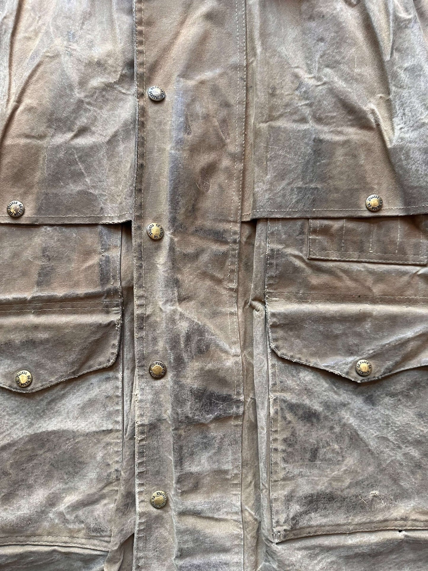 Front Close Up of Vintage Filson Tin Cloth Packer Jacket w/ Liner SZ 40