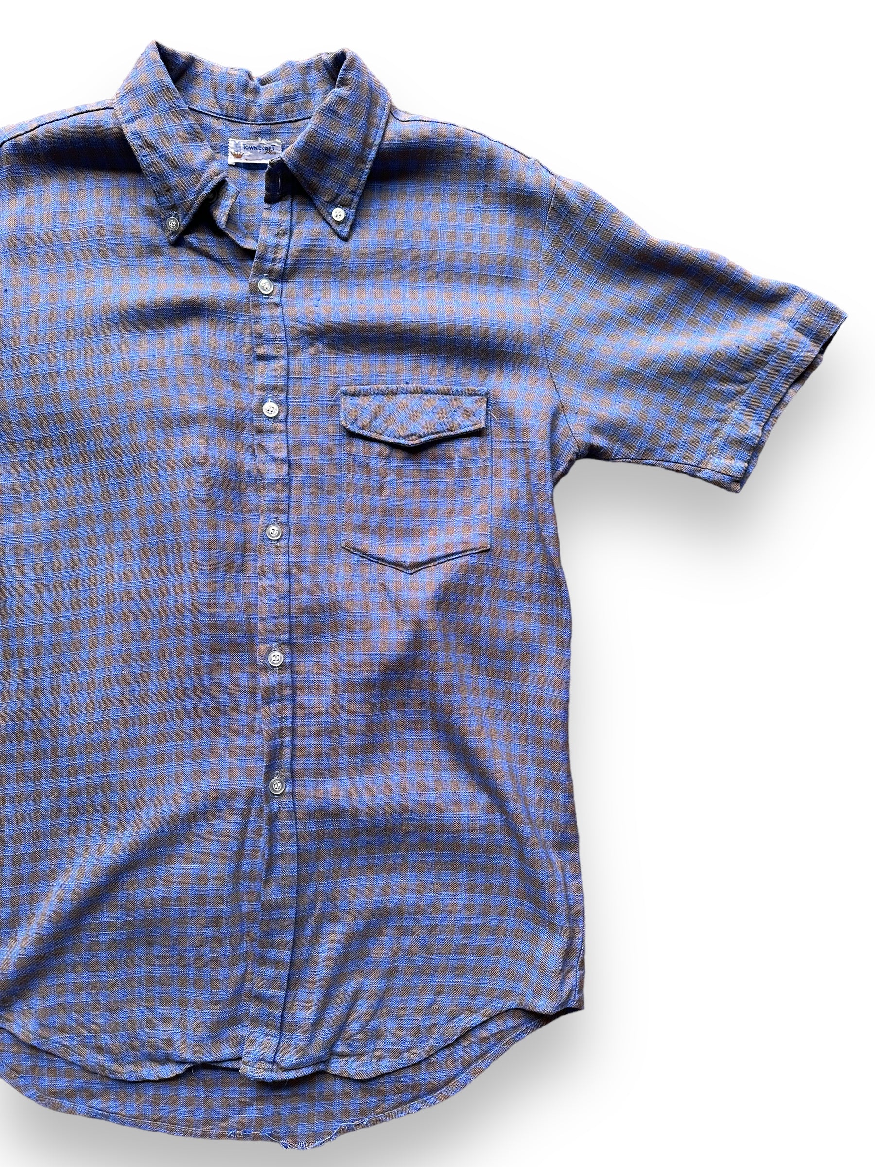 front left of Vintage Towncraft Short Sleeve Button Up Shirt SZ M | Vintage Button Up Shirt Seattle | Barn Owl Vintage Seattle