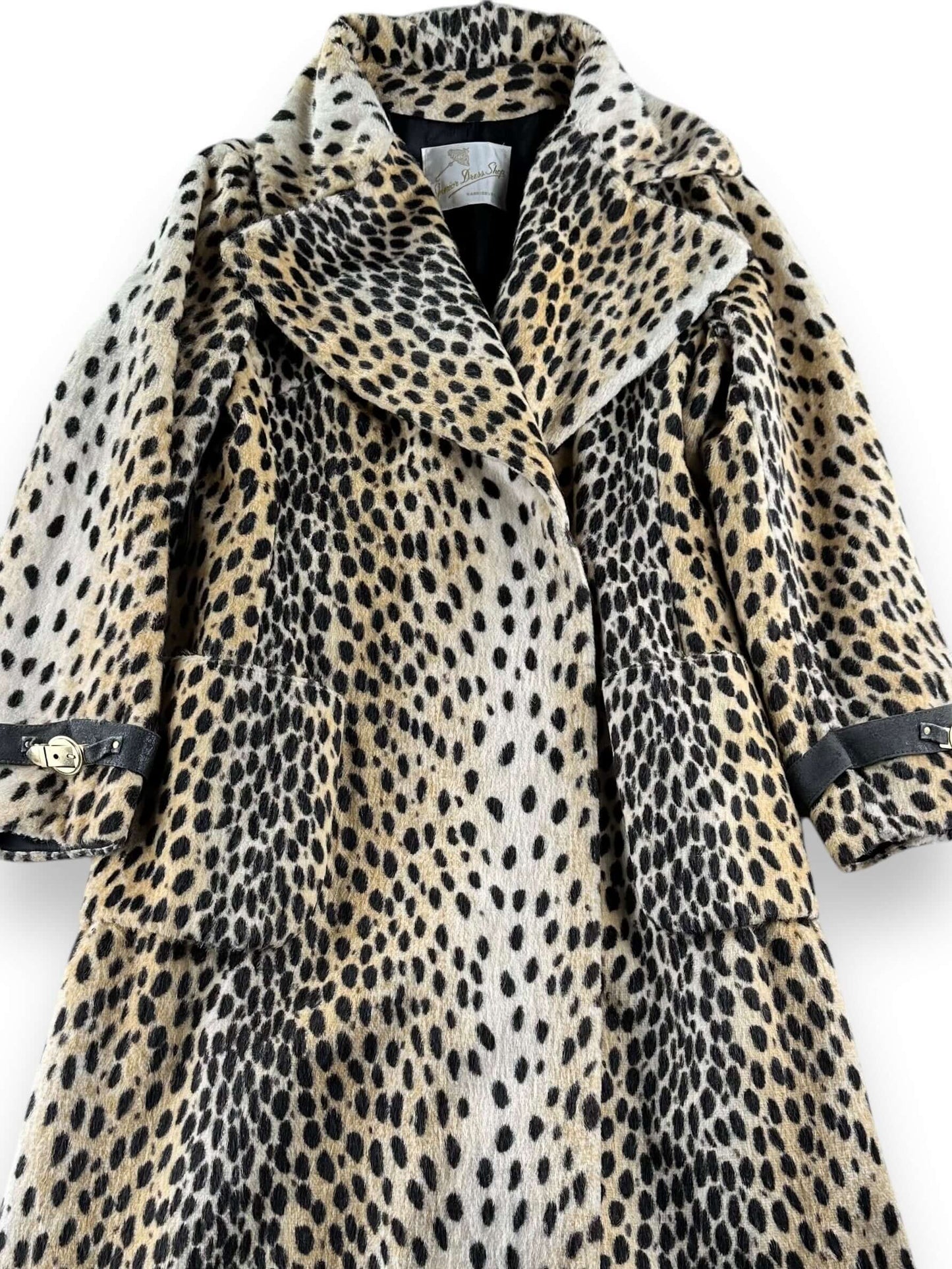 Upper Portion of Vintage Safari Sportowne Leopard Skin Coat SZ M