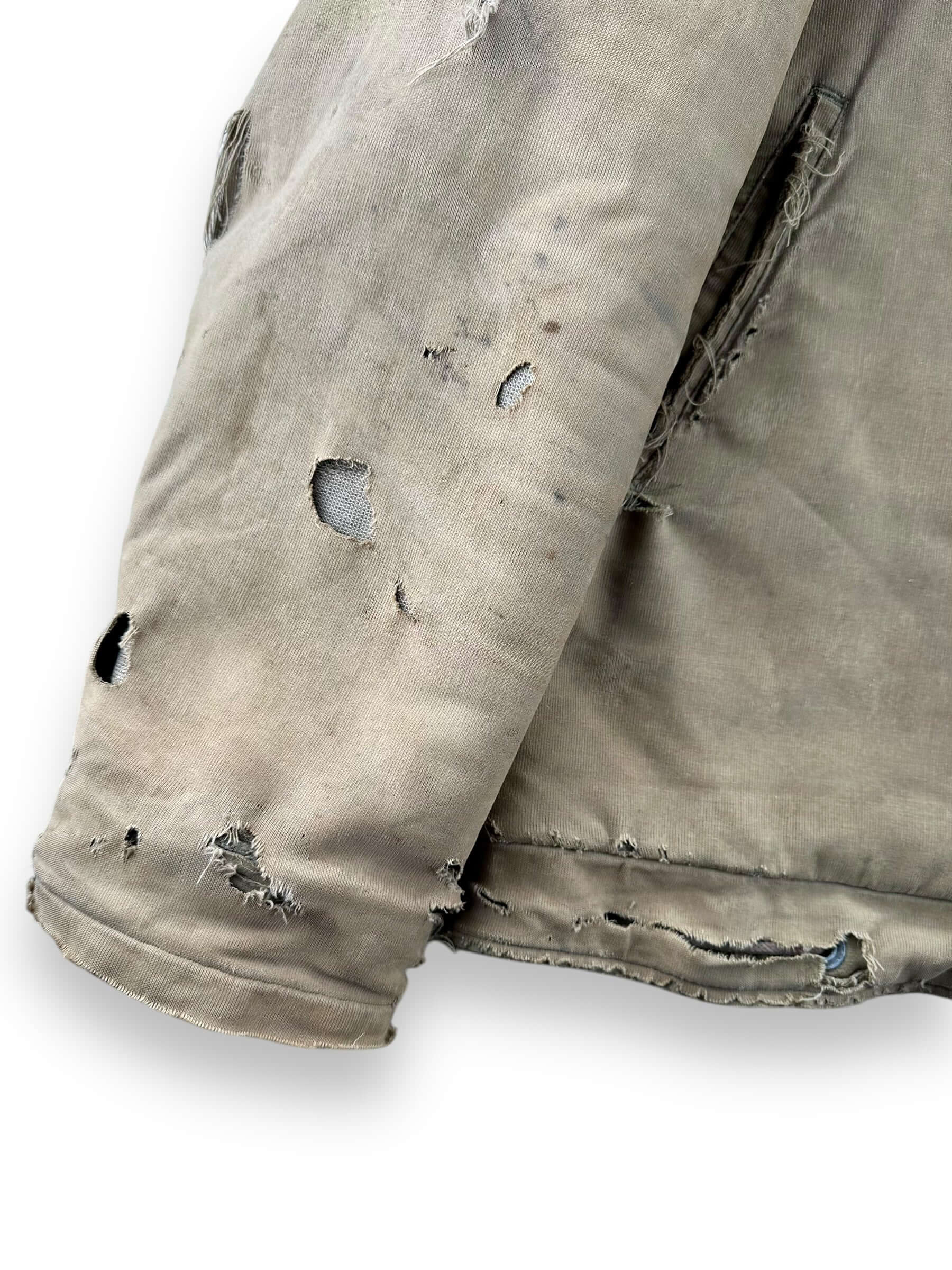 RIght Sleeve Damage on Vintage Salty N-1 USN Deck Jacket SZ 40