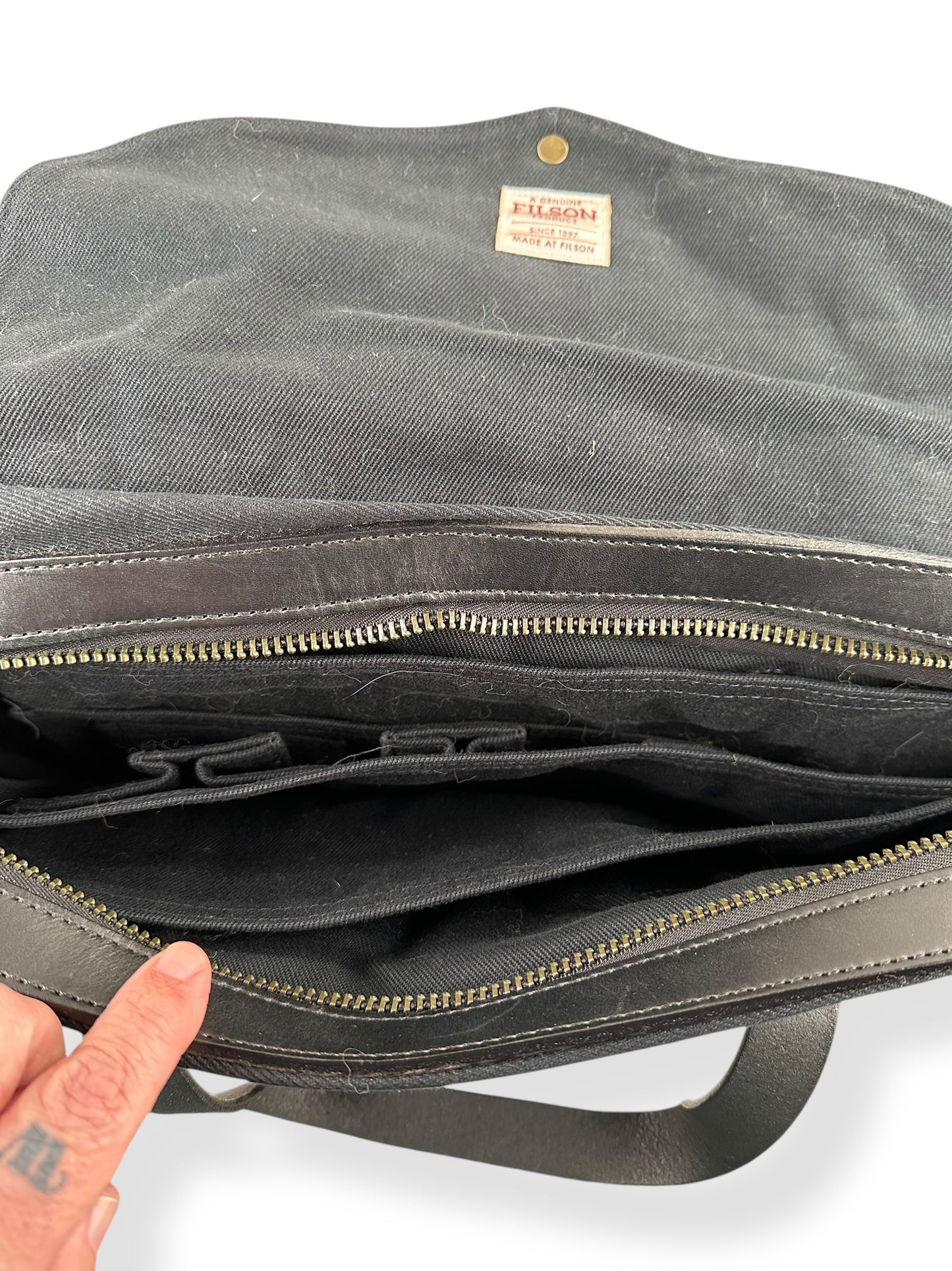 Pockets Inside Filson Black 257 Briefcase