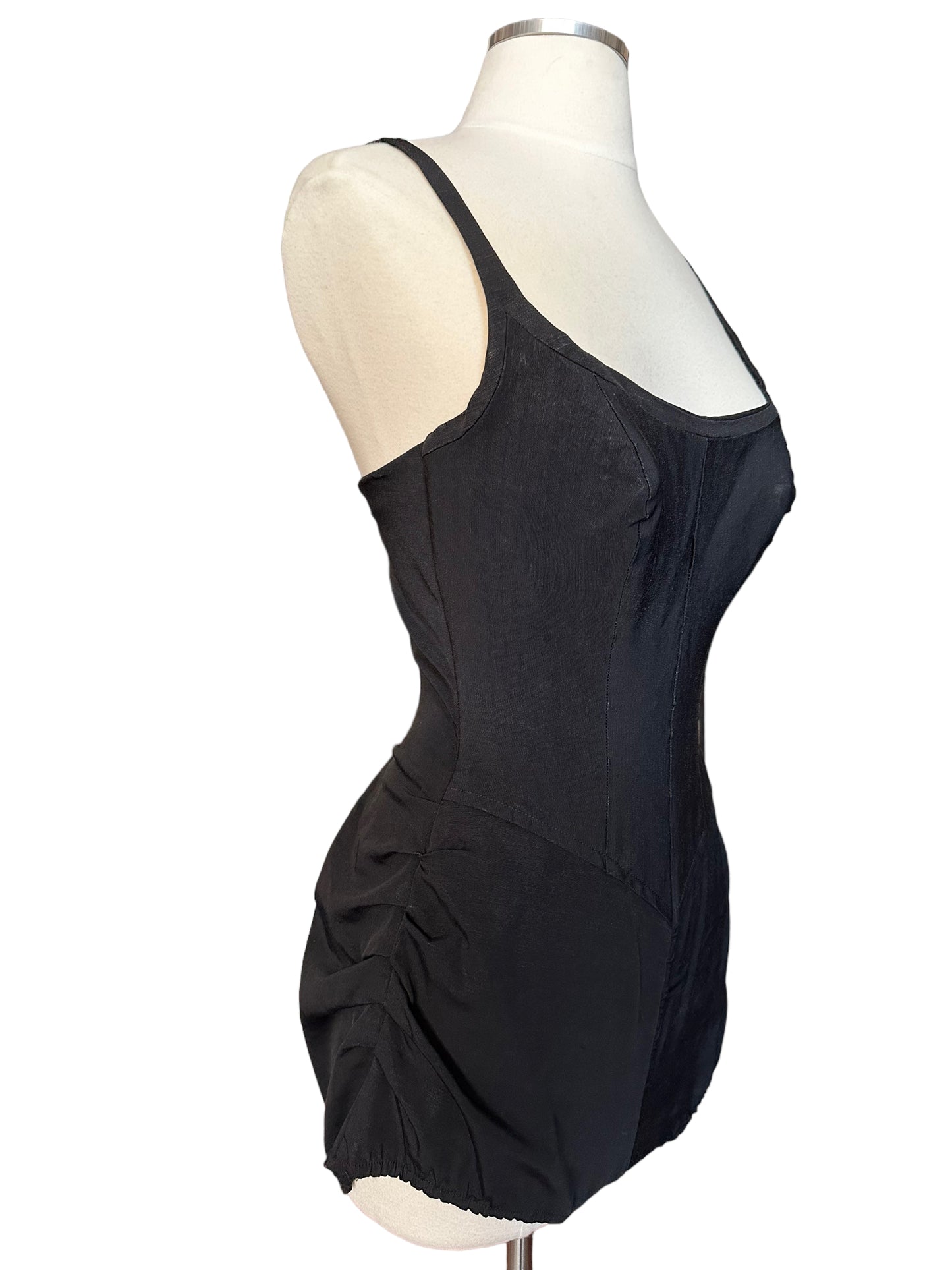 Right side view of Vintage 1950s Rose Marie Reid Hourglass Malliot | Seattle Vintage Swimwear | Barn Owl Ladies Vintage