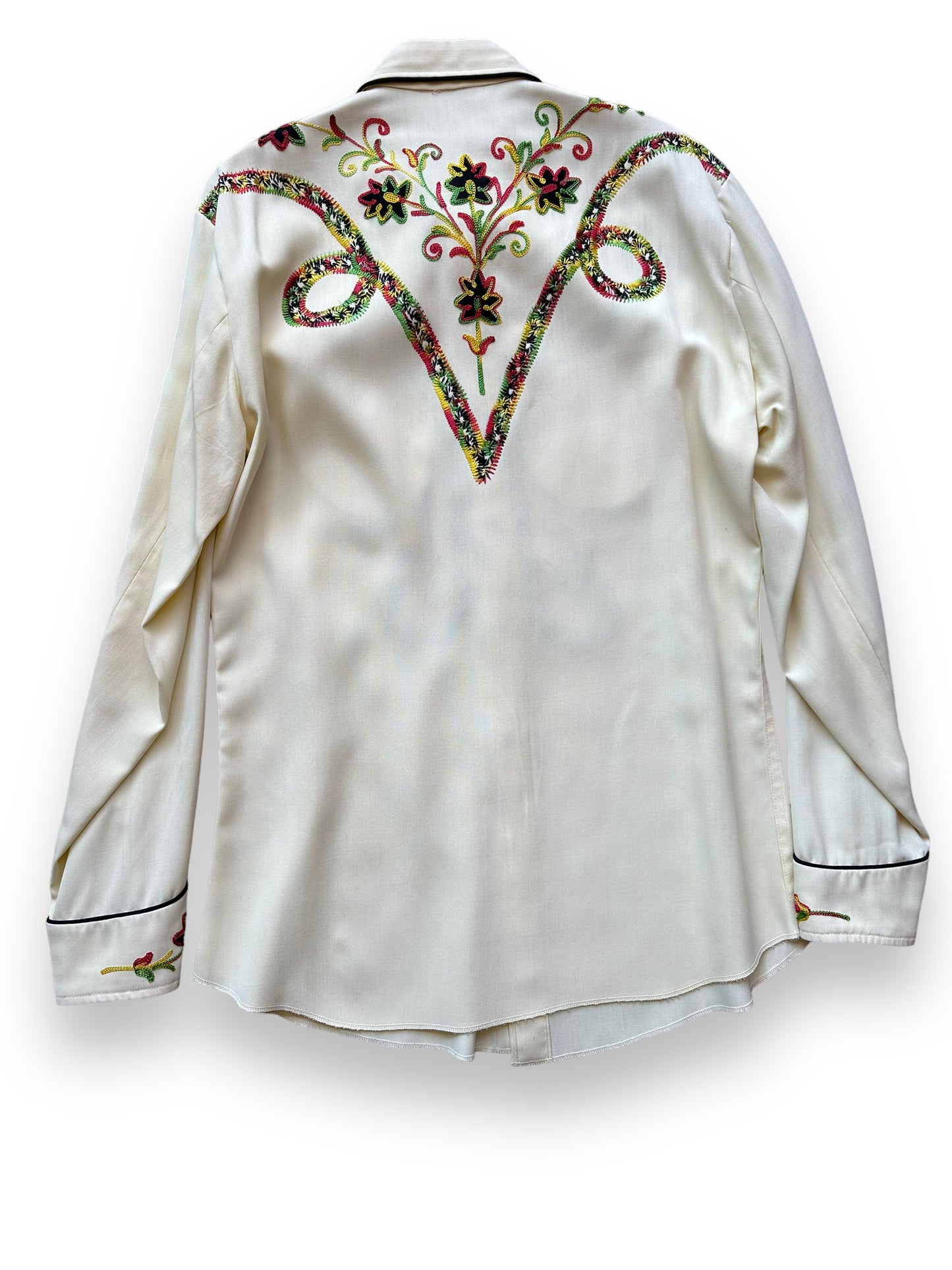 Back of Vintage California Ranchwear Chainstitched Pearlsnap Western Shirt SZ M | Vintage Chainstitch Gabardine Seattle | Barn Owl Vintage Seattle