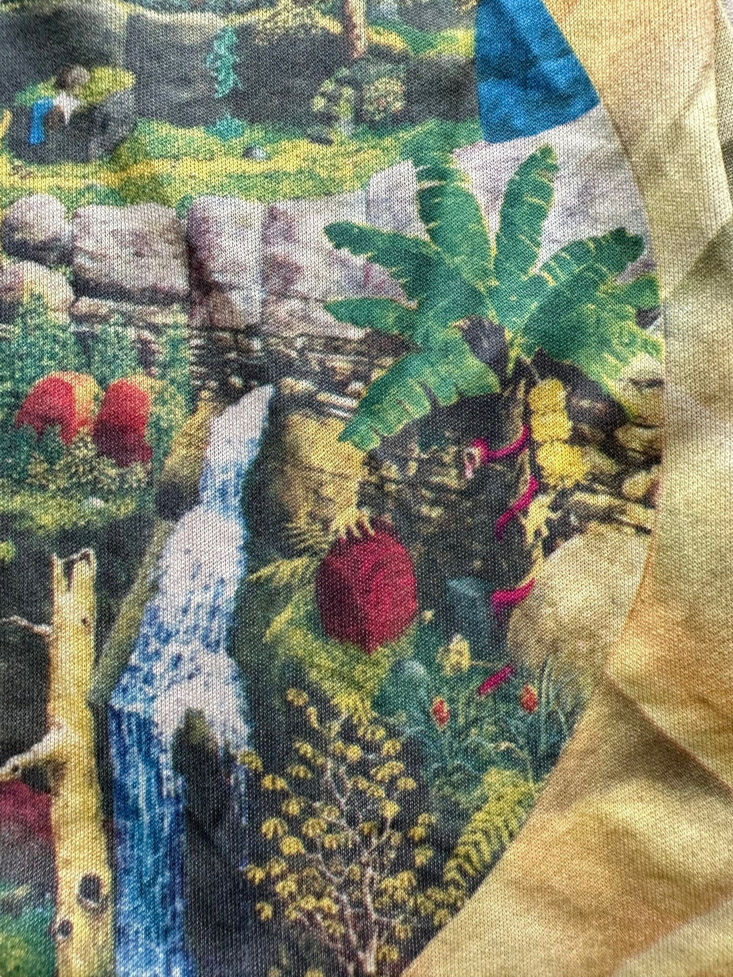 Graphic close up 3 of Vintage Hippie Print Poly L/S Tee SZ M | Vintage Art Tee Seattle | Barn Owl Vintage