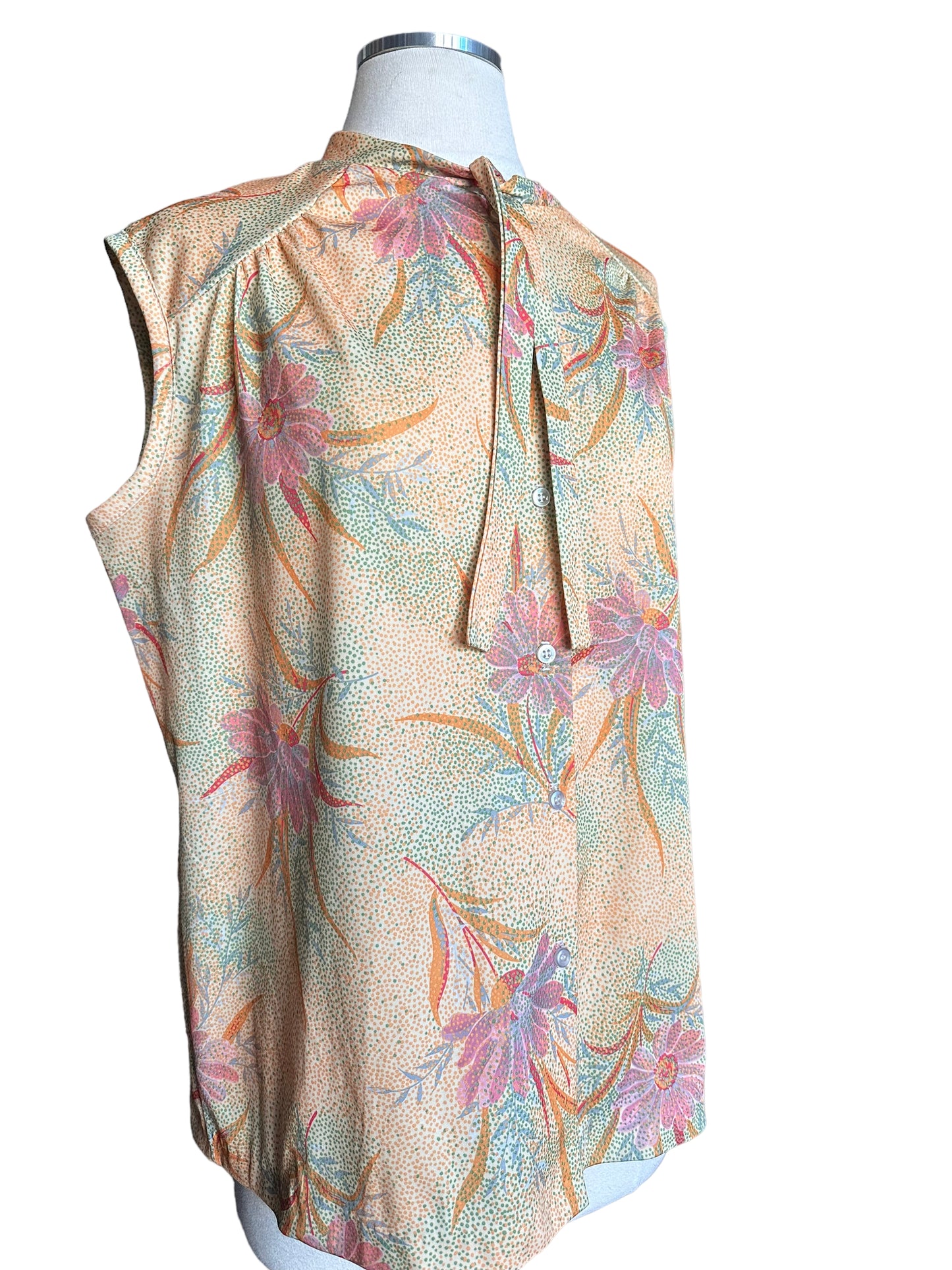 Right front view of Vintage 1970s Bon Worth Floral Top | Seattle True Vintage | Barn Owl Ladies Vintage