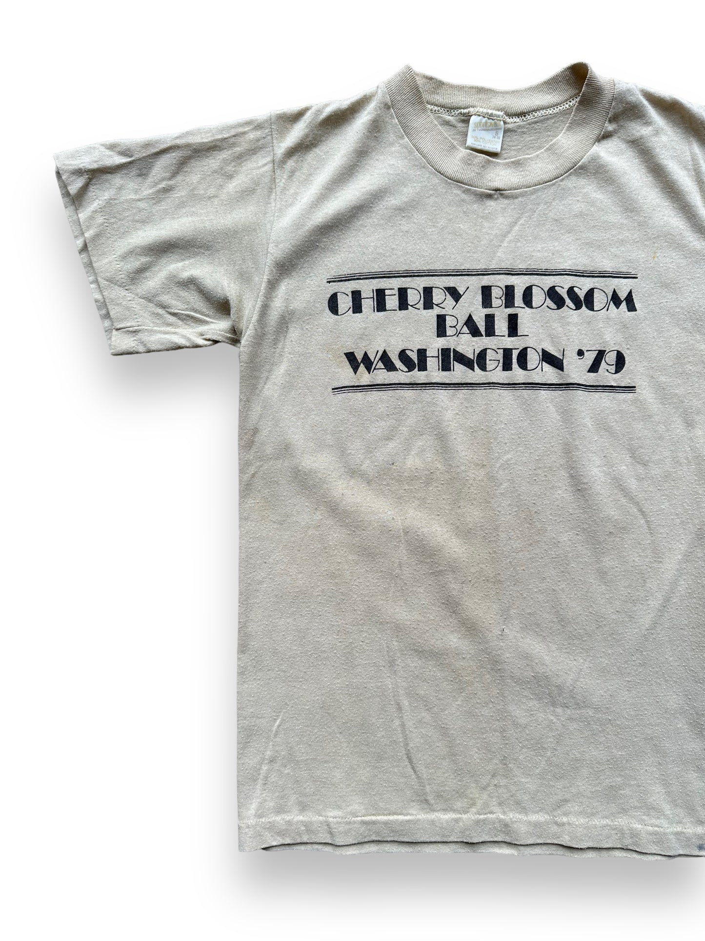 Front Right View of Vintage Washington Cherry Blossom Ball 1979 Tee SZ S | Vintage Single Stitch T-Shirts Seattle | Barn Owl Vintage Tees Seattle