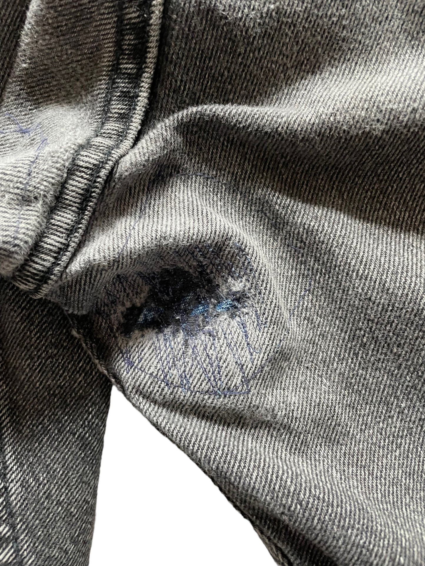 Mended crotch view of Vintage USA Mended Black Levi's 550s 33x34