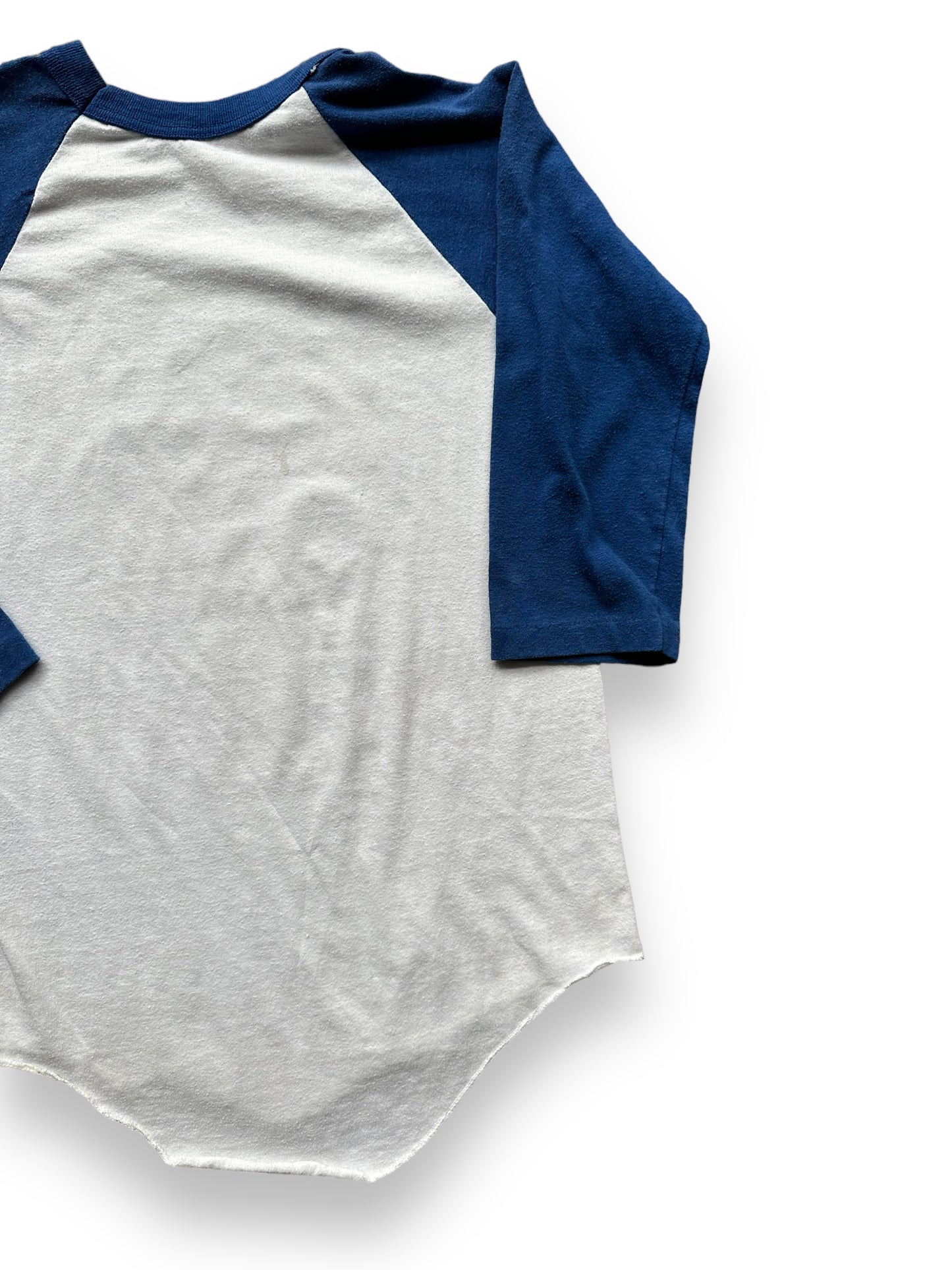 Back right of Vintage Happy Horse Hotel Prudhoe Bay Alaska Raglan Tee SZ S | Vintage Alaska T-Shirts Seattle | Barn Owl Vintage Tees Seattle