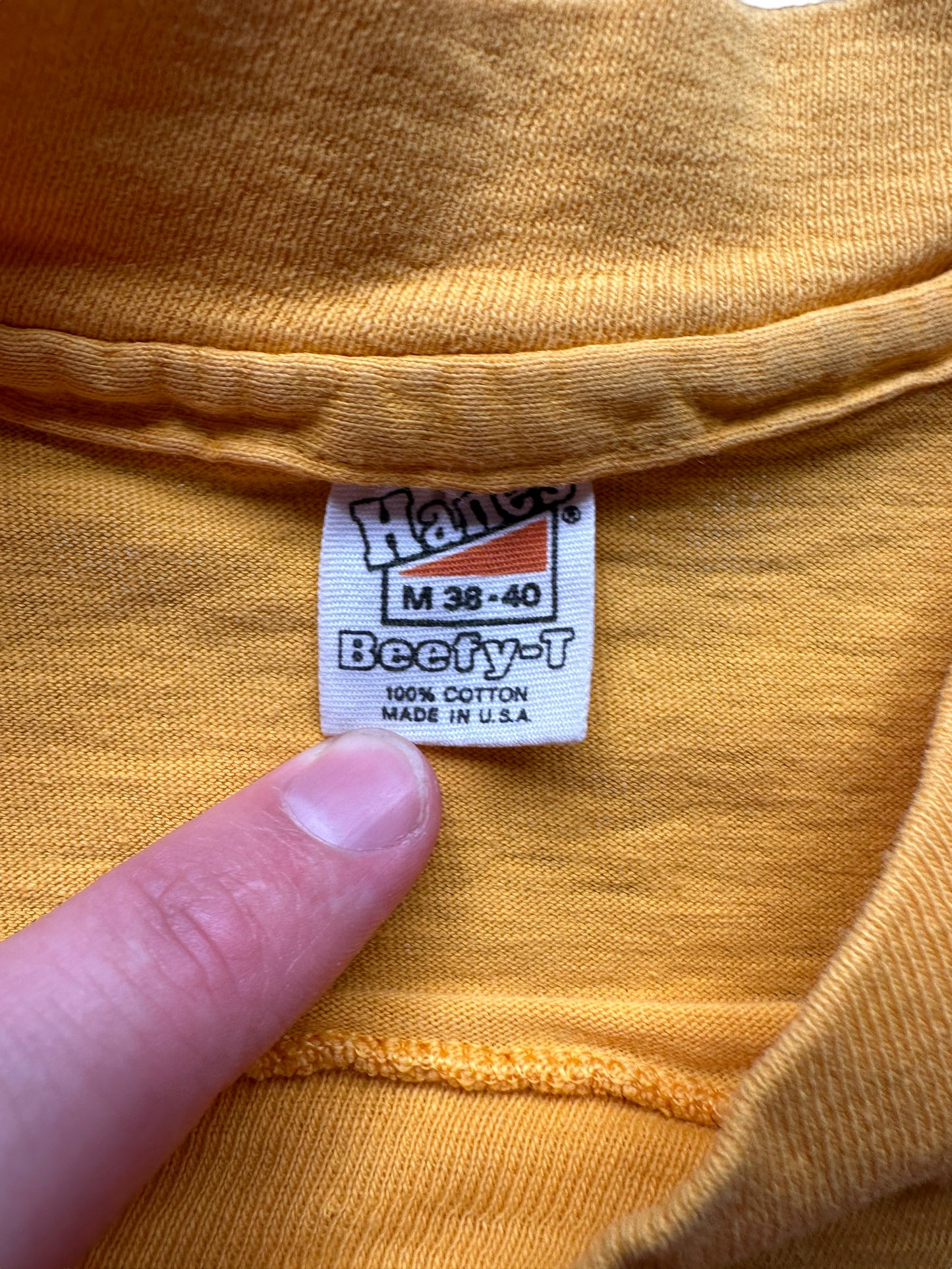 Tag of Vintage Hang Loose Mongoose Hawaii Tee SZ M | Vintage Graphic Tee Seattle | Barn Owl Vintage