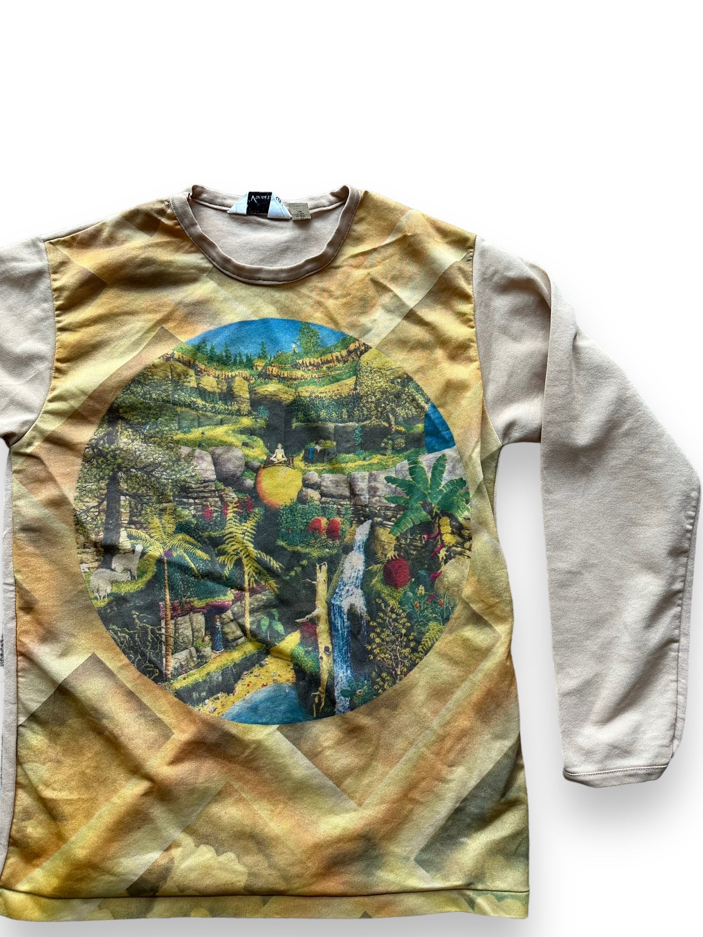 Front left of Vintage Hippie Print Poly L/S Tee SZ M | Vintage Art Tee Seattle | Barn Owl Vintage