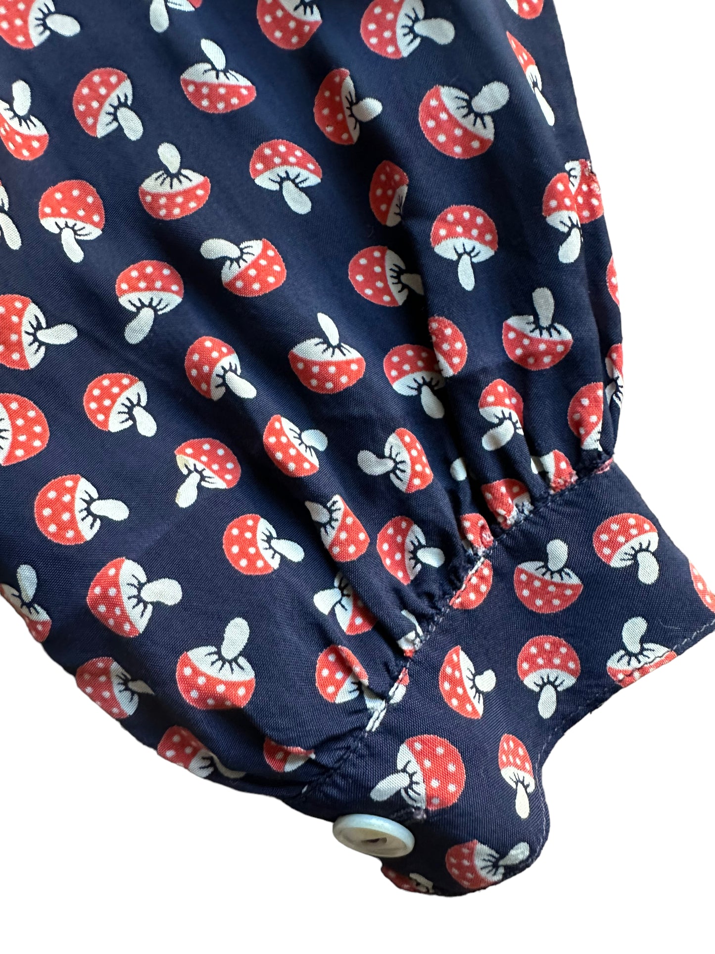 Cuff view of Vintage 1950s Mushroom Print Top | Barn Owl Vintage | Seattle True Vintage