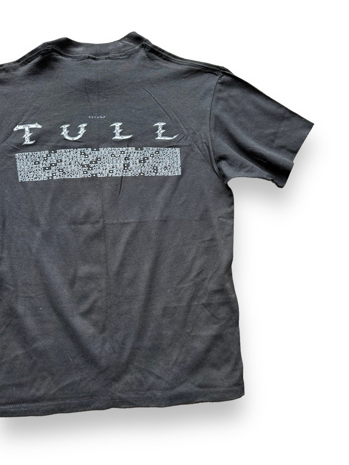 Rear Right View of Vintage Jethro Tull 1987 Tour Tee Tee SZ L | Vintage Single Stitch Rock Tee Seattle | Barn Owl Vintage